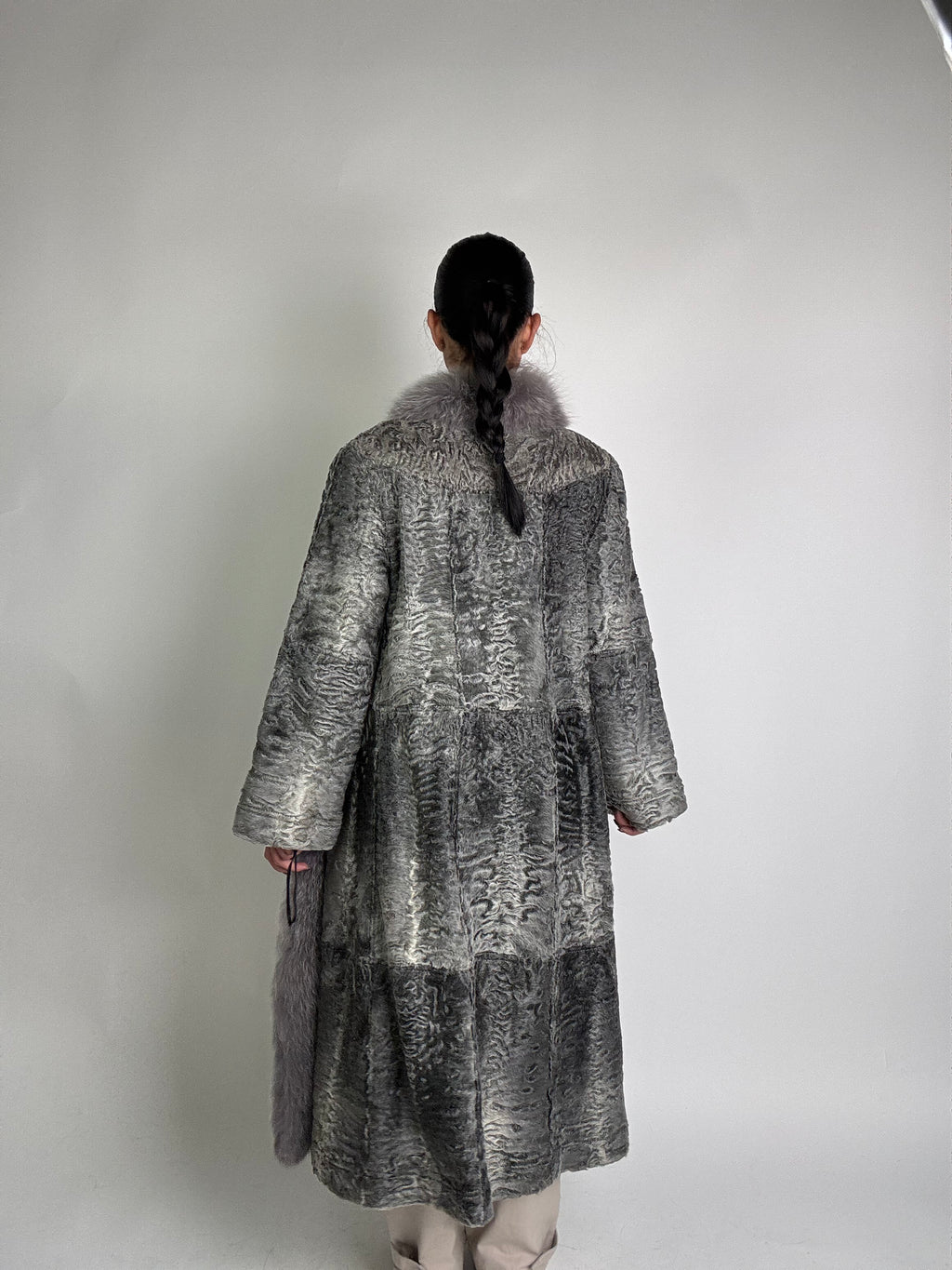 Giacca in astrakan e volpe N24