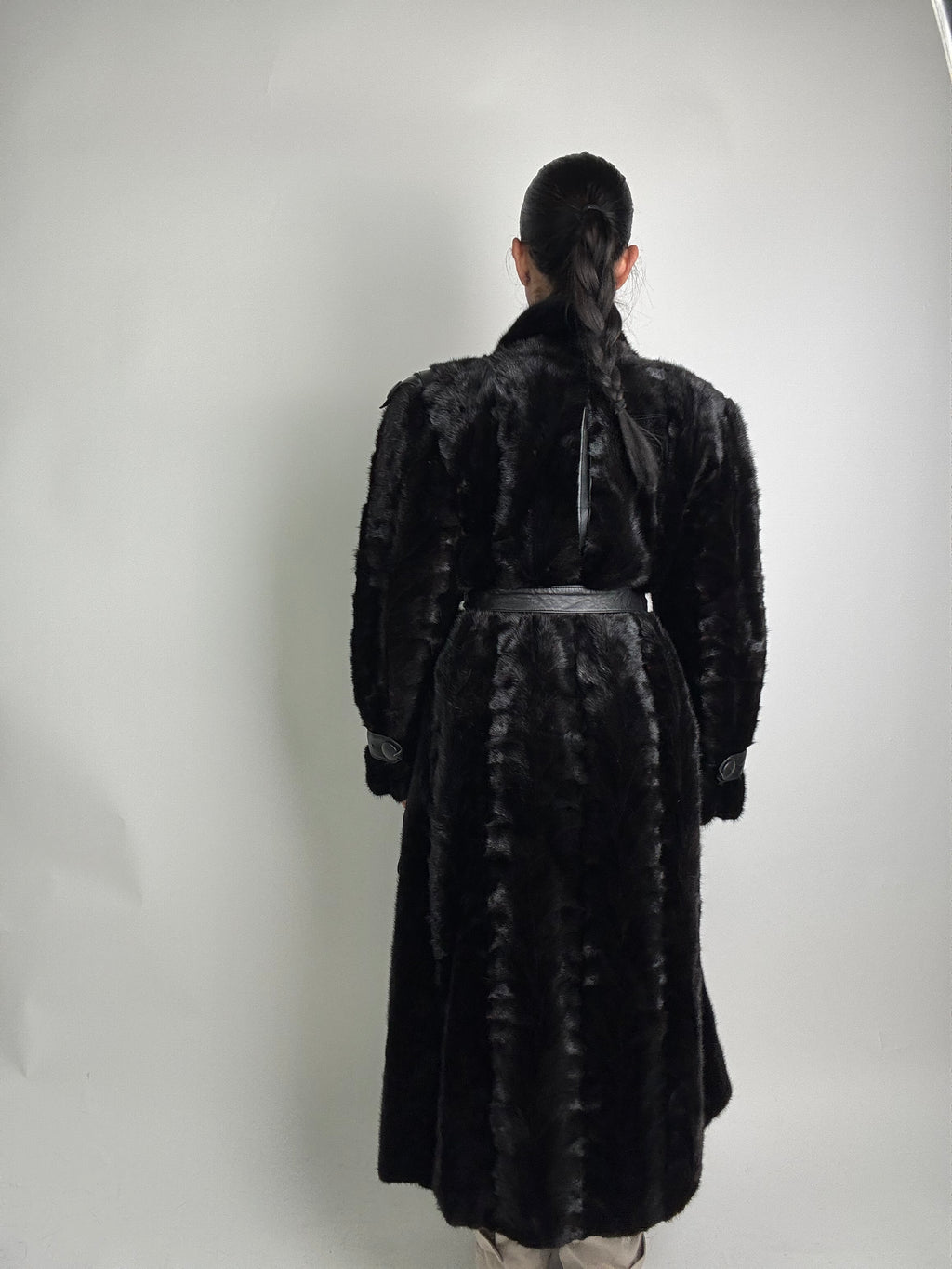 Cappotto in visone N386