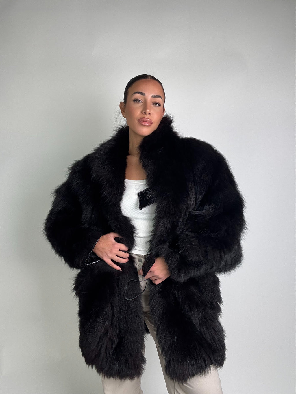 Giacca in volpe total black N988