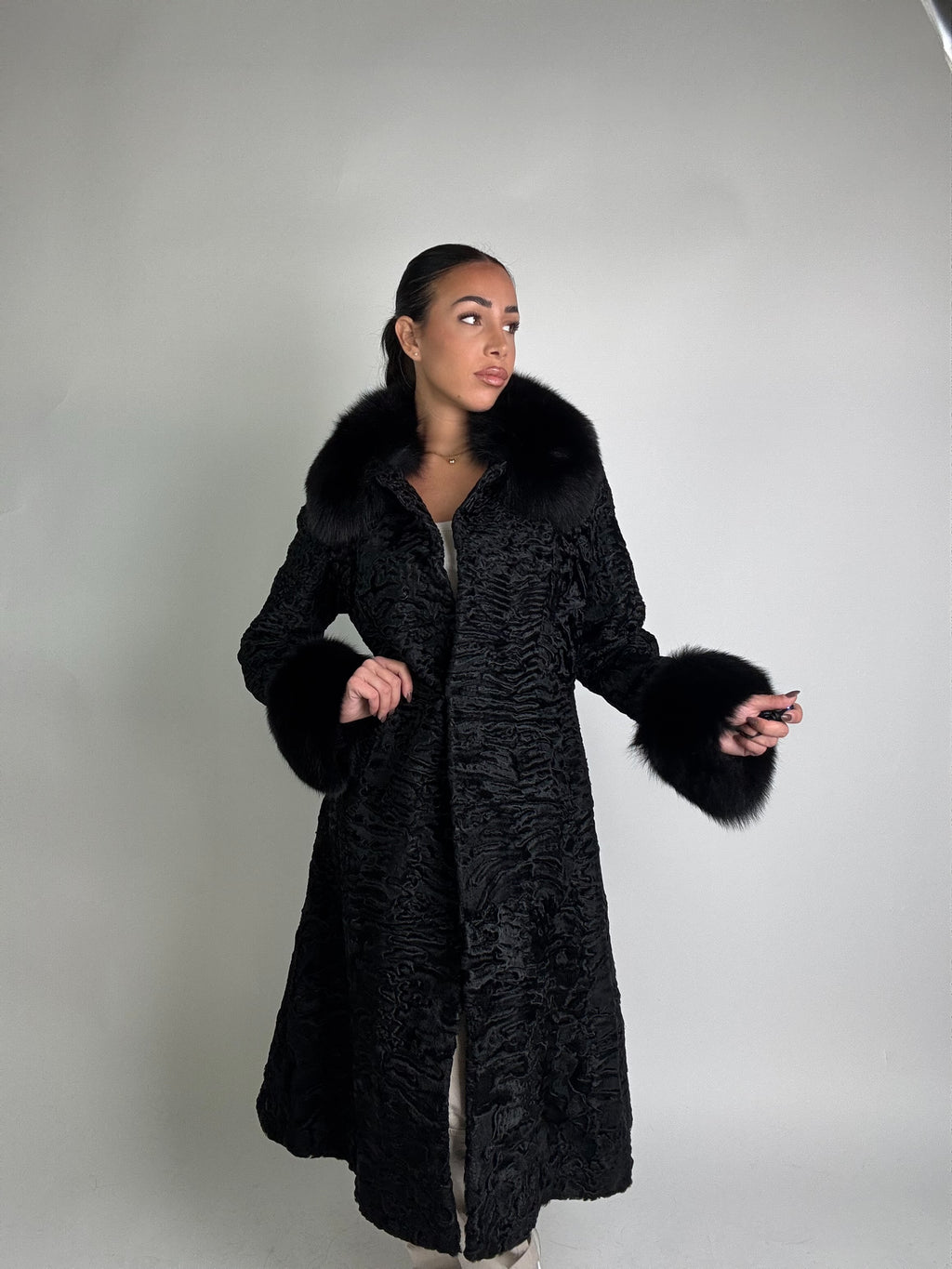 Giacca in astrakan e volpe N25