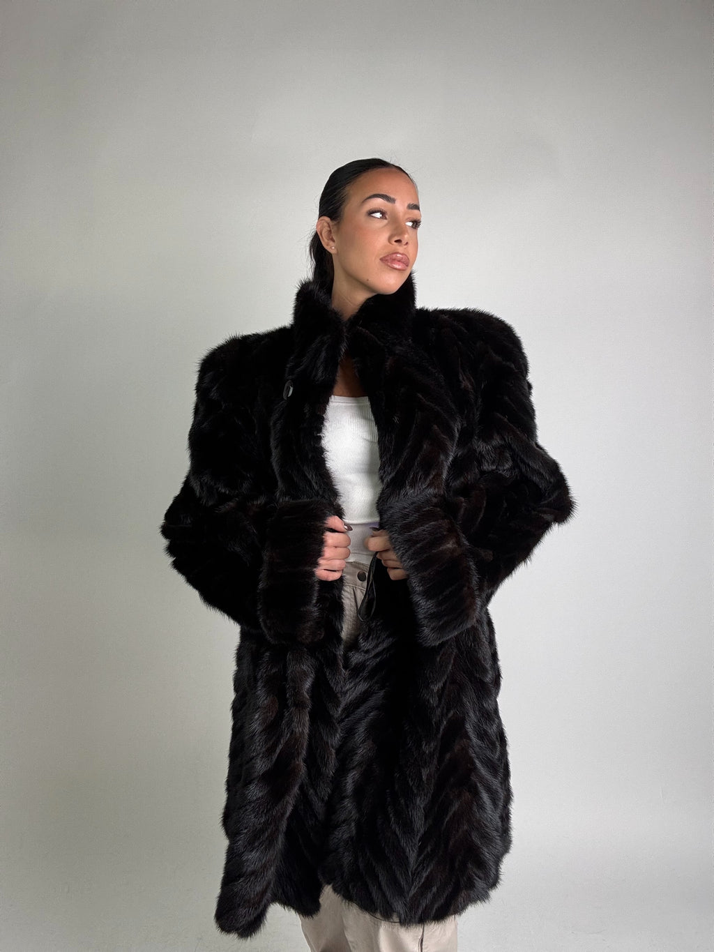 Cappotto in visone N385