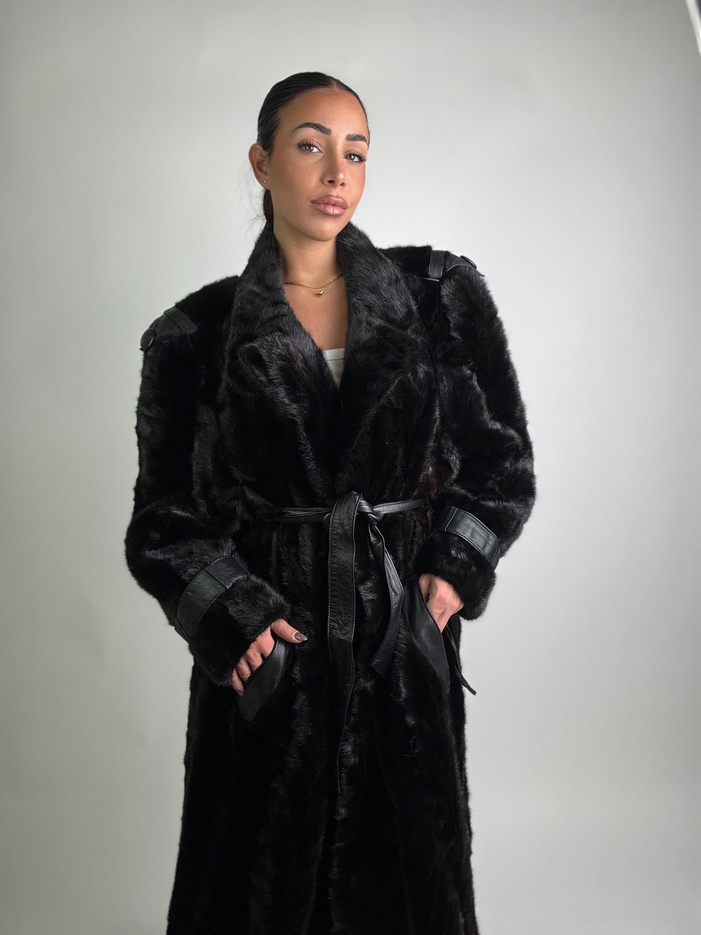 Cappotto in visone N386