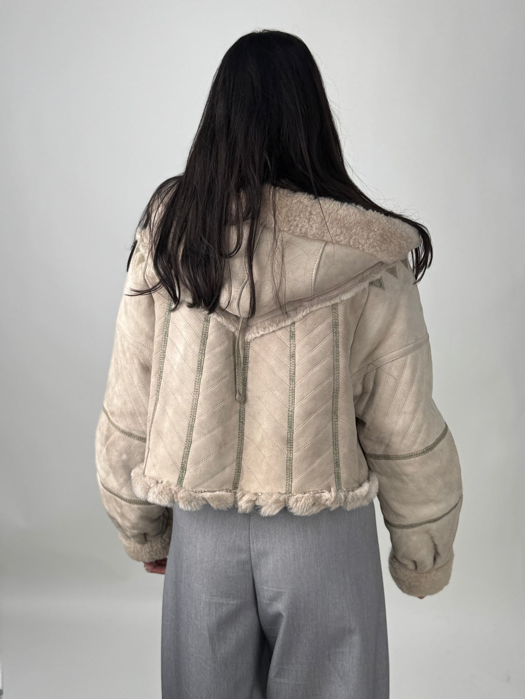 Shearling coat N229