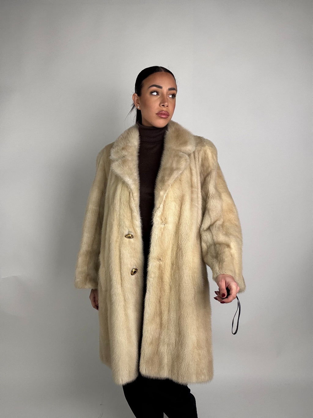 Cappotto in visone N445