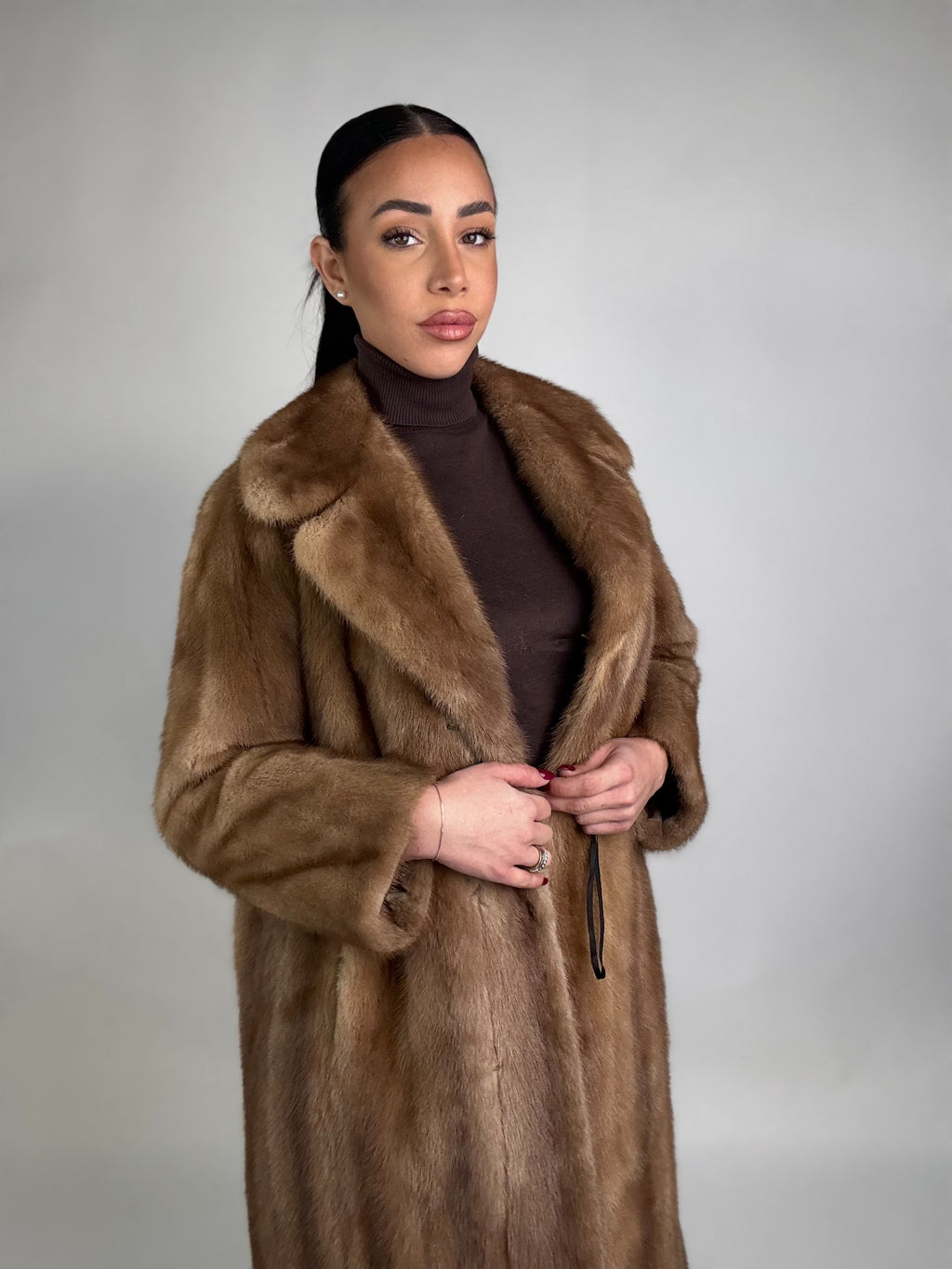 Cappotto in visone N446