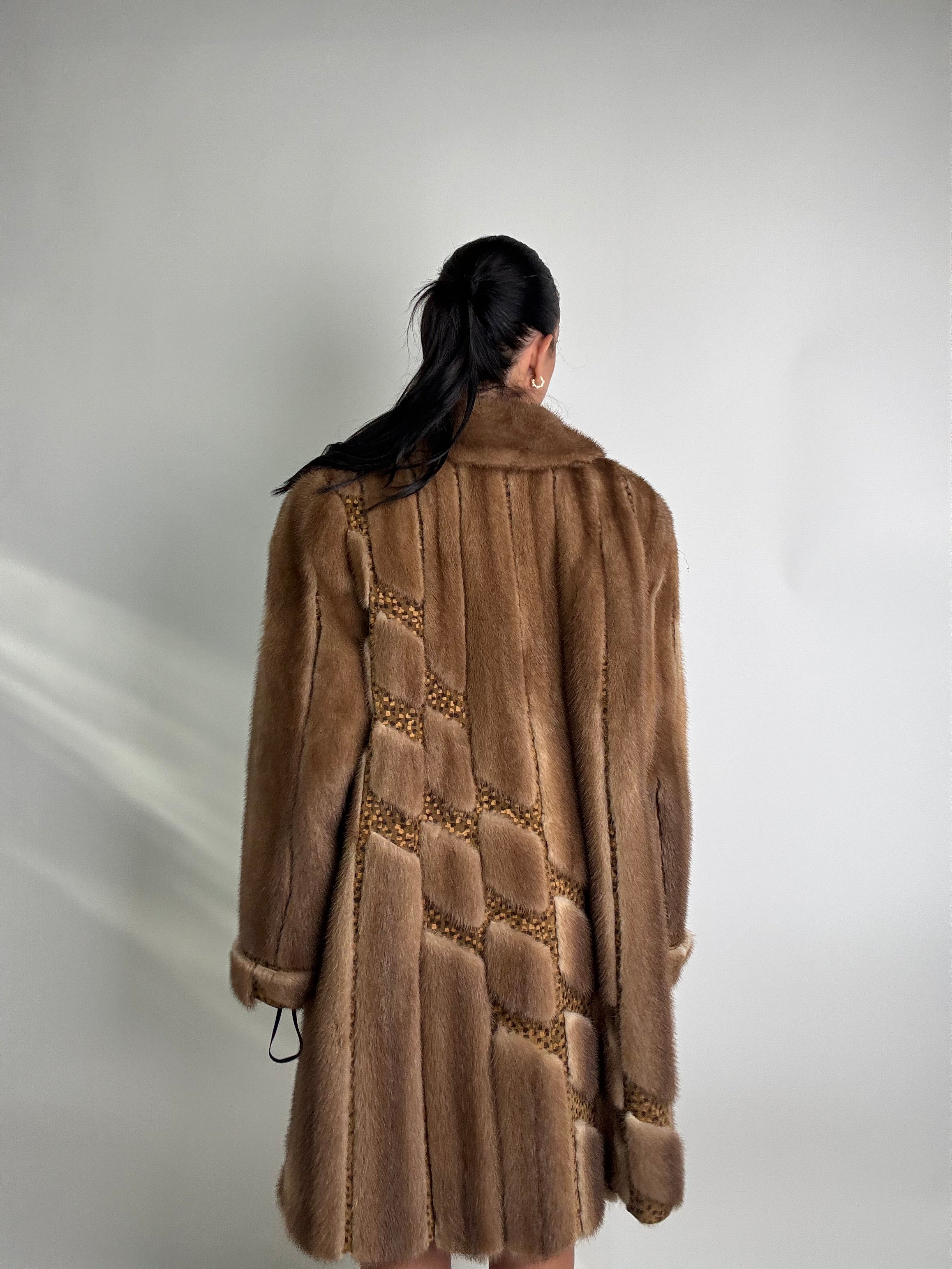 Cappotto in visone N292