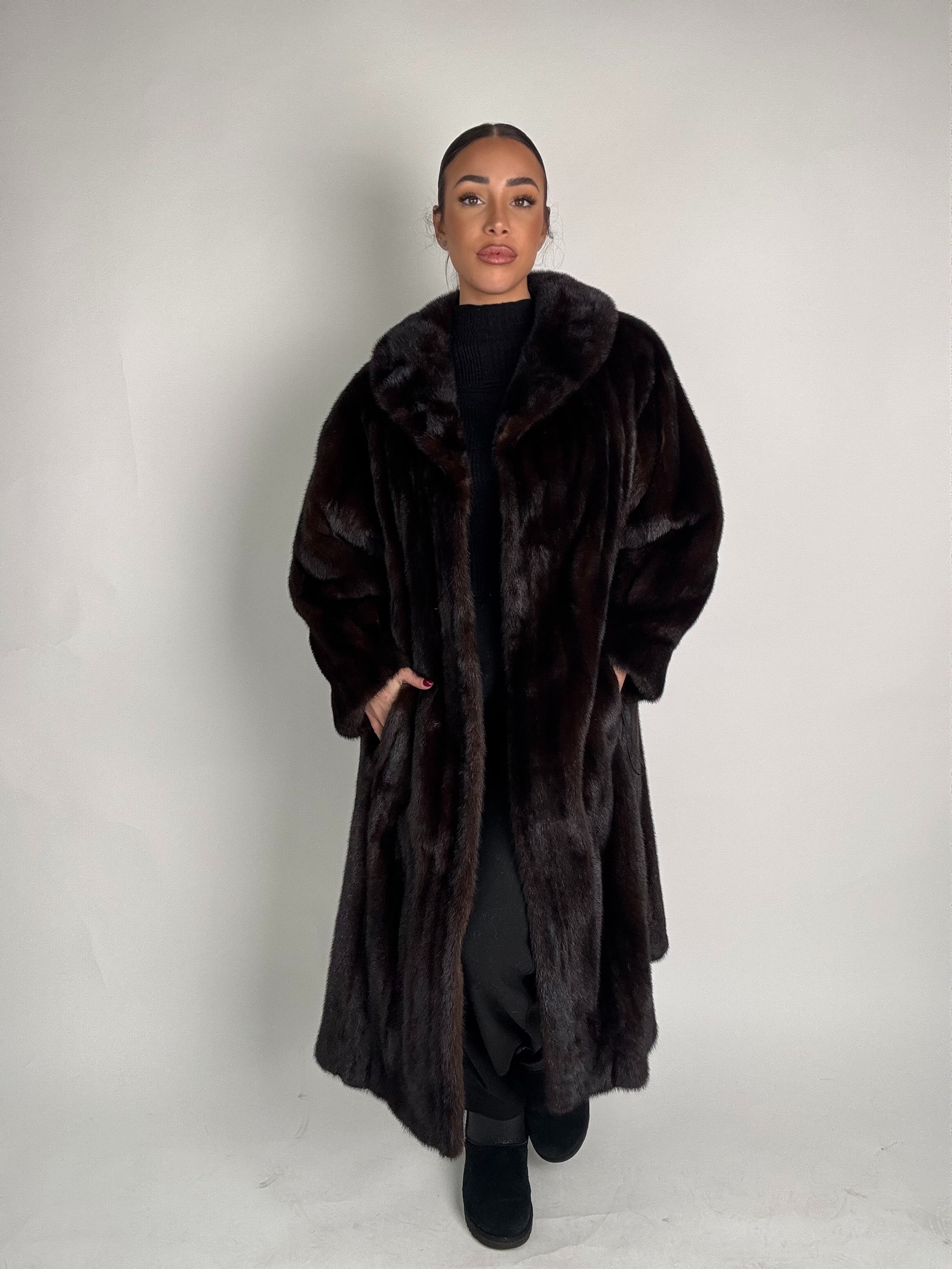 Cappotto in visone N448
