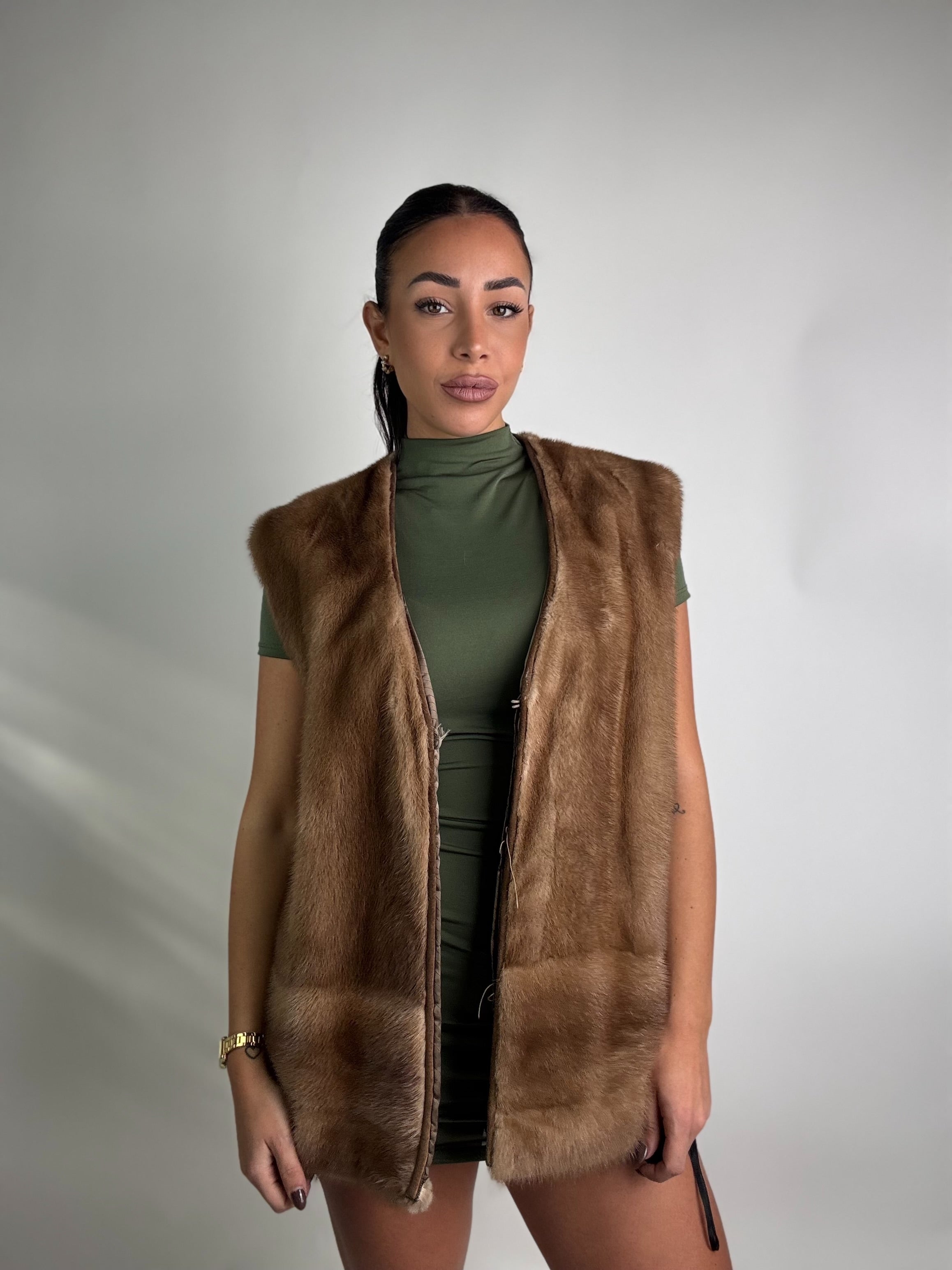 Smanicato in visone N236