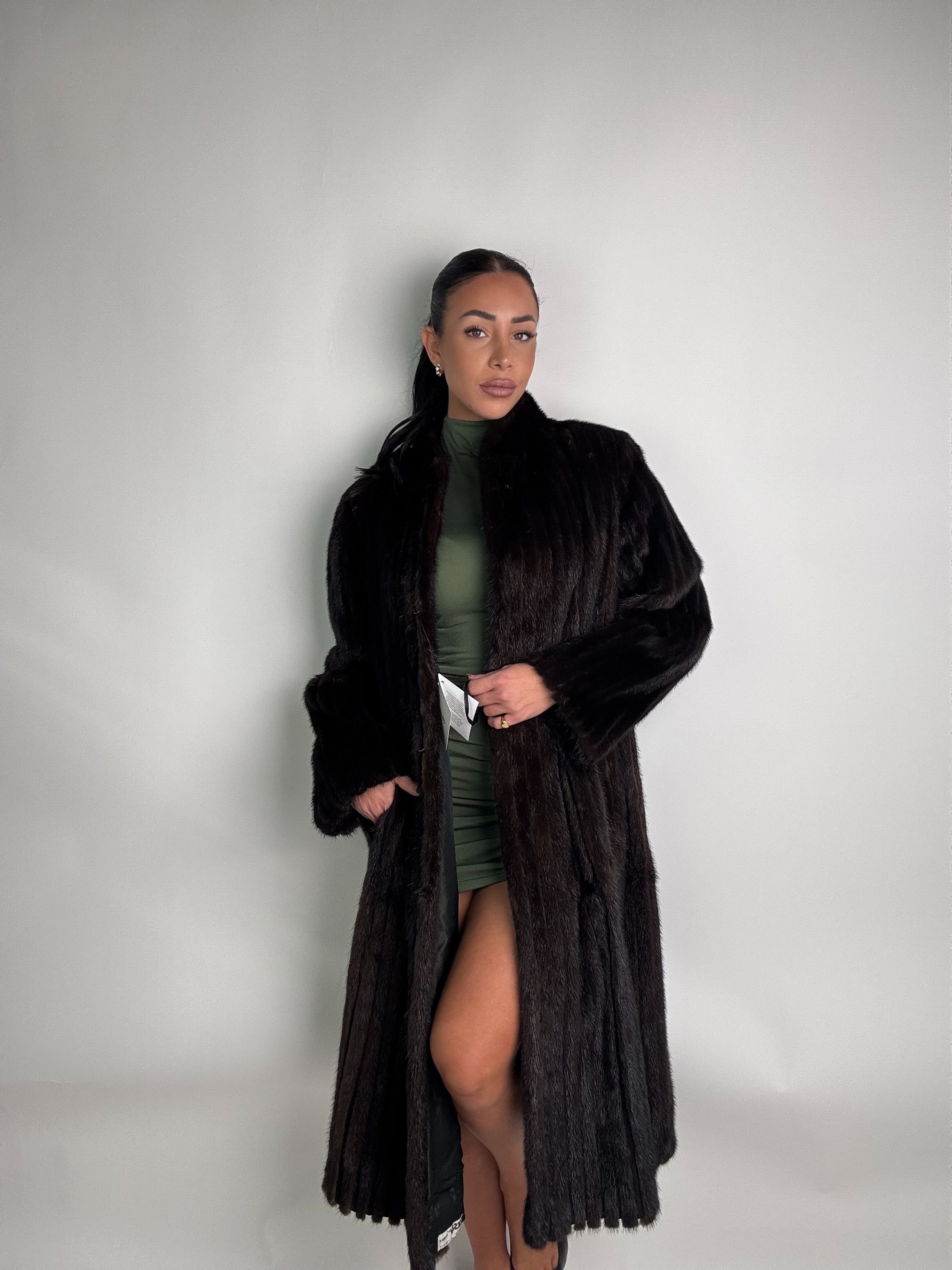 Cappotto in visone N217