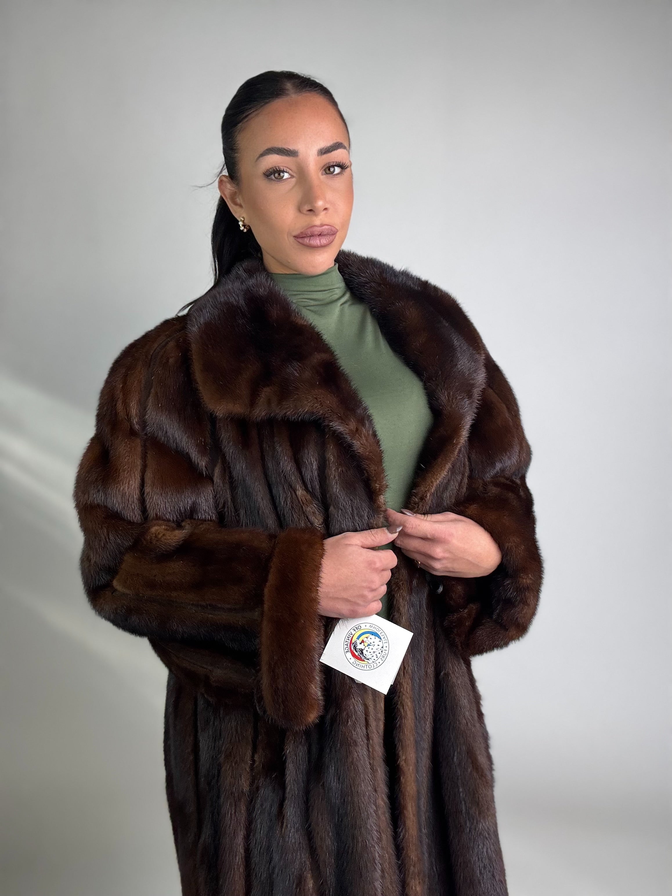 Cappotto in visone N298