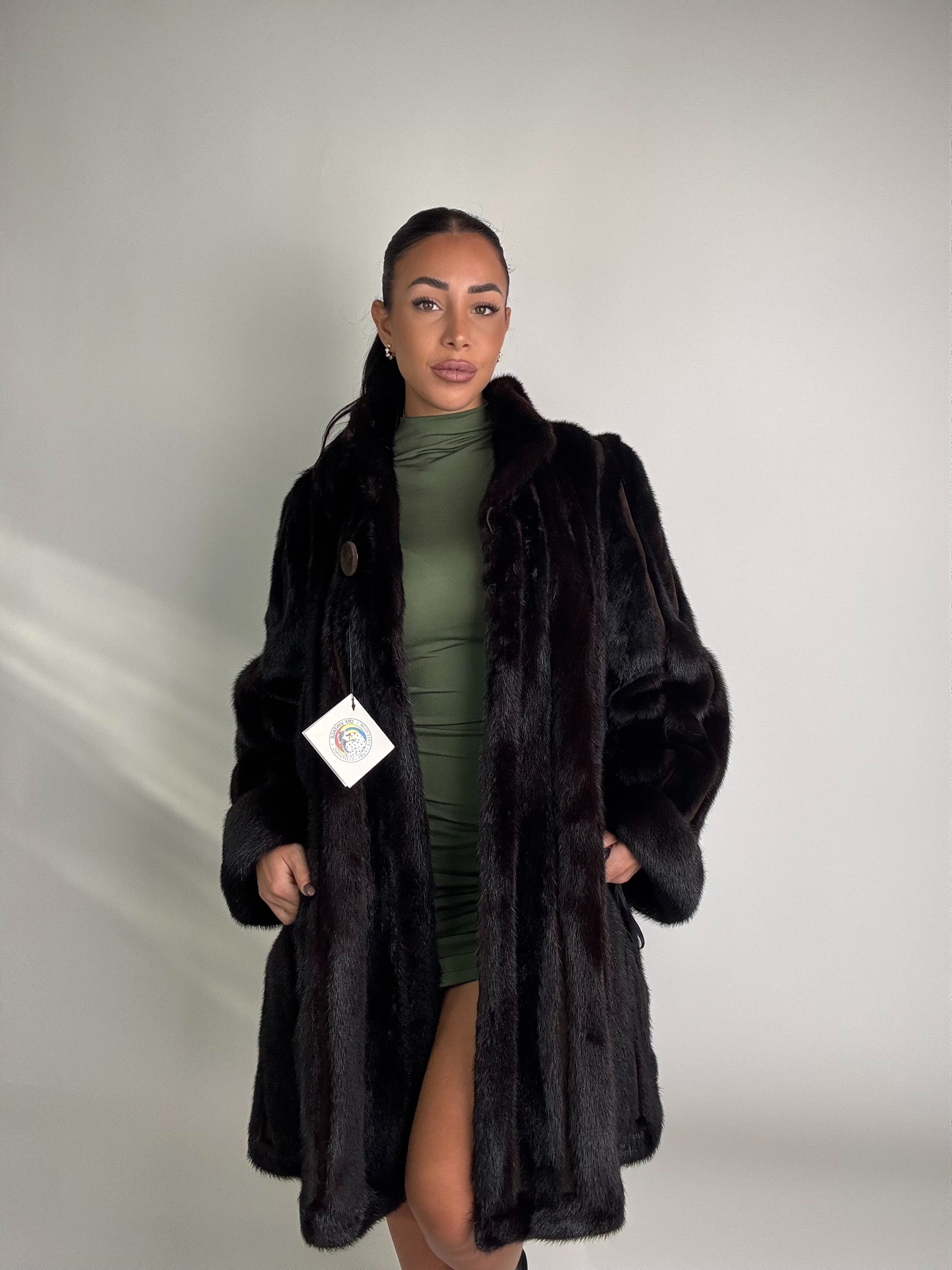 Cappotto in visone N294