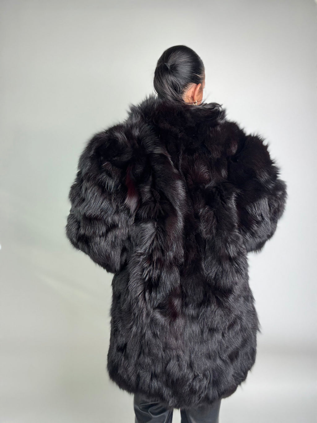 Giacca in volpe total black N05