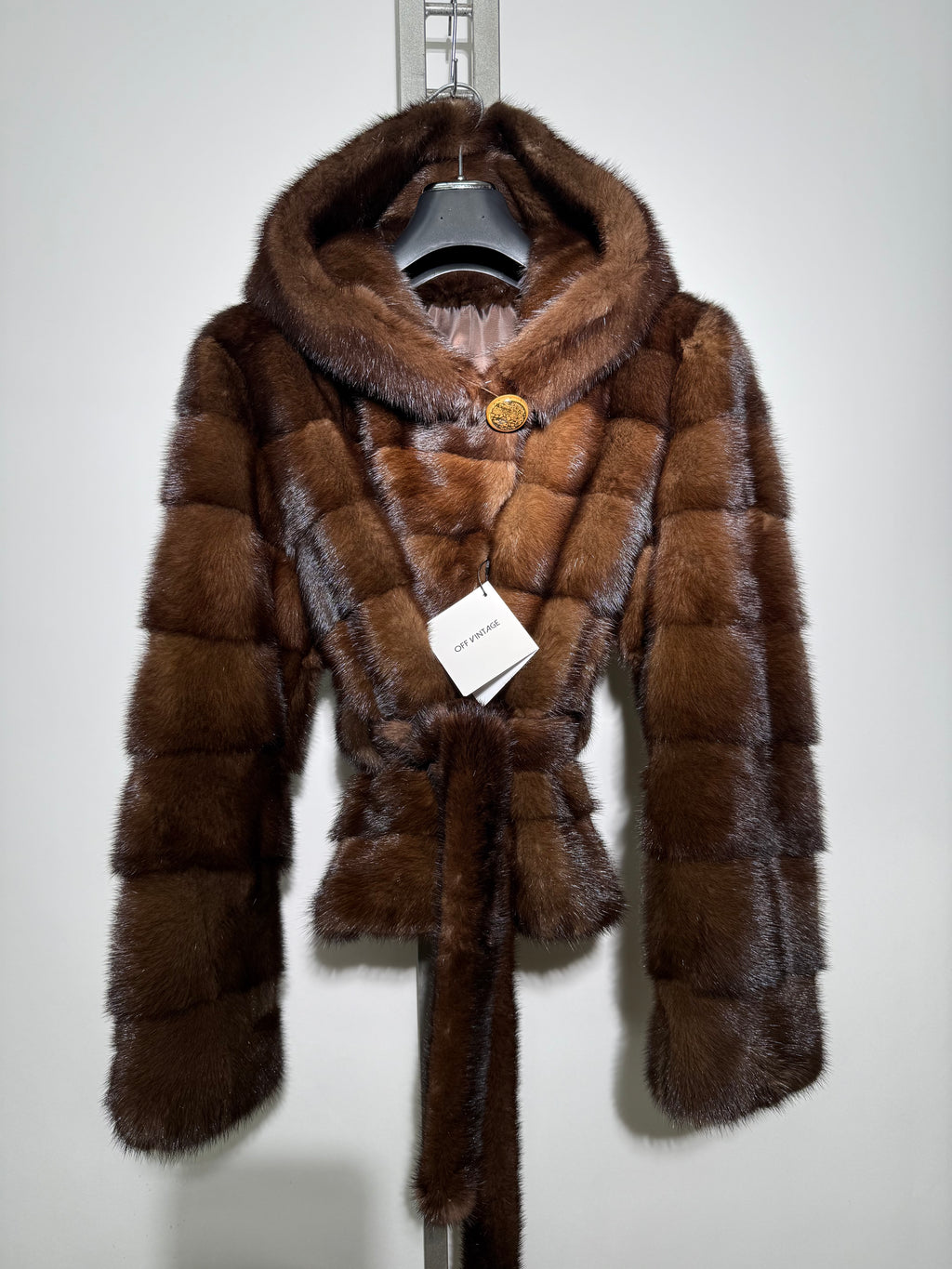 Giacca in visone cintura e cappuccio