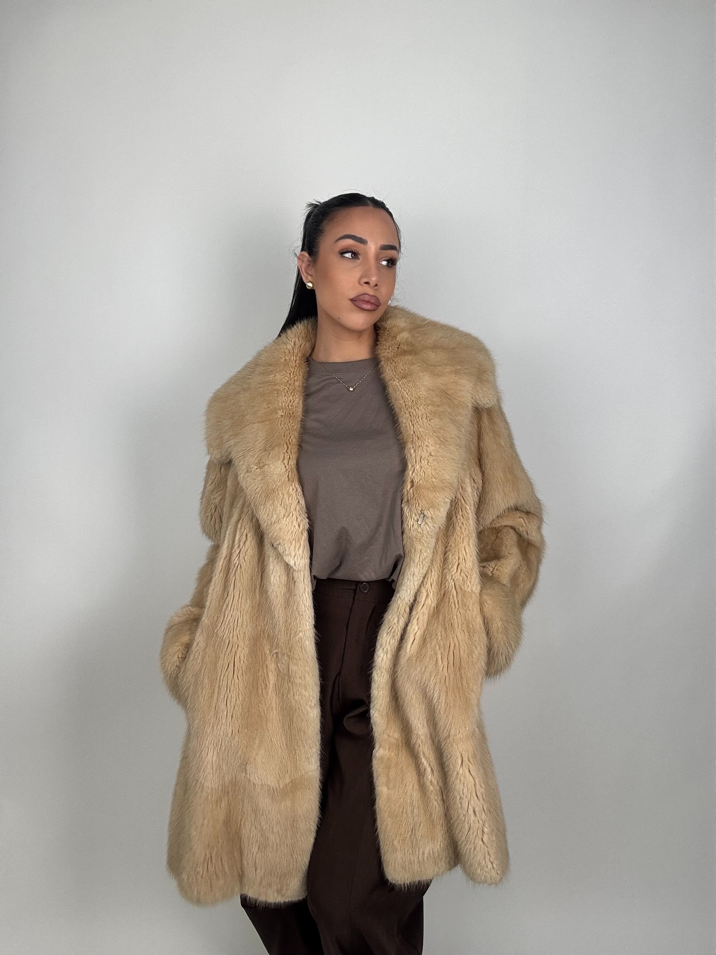 Giacca in rat musqué N477