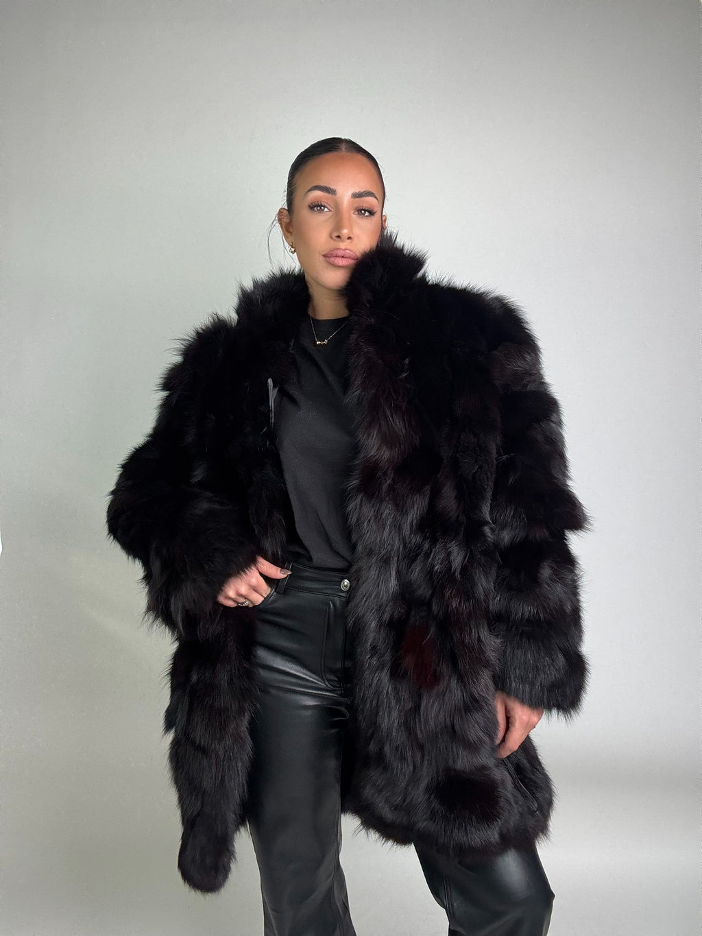 Giacca in volpe total black N05