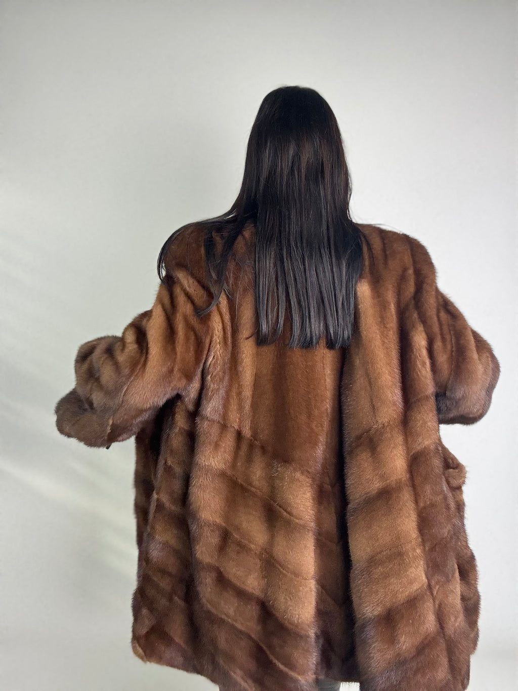 Cappotto in visone N297