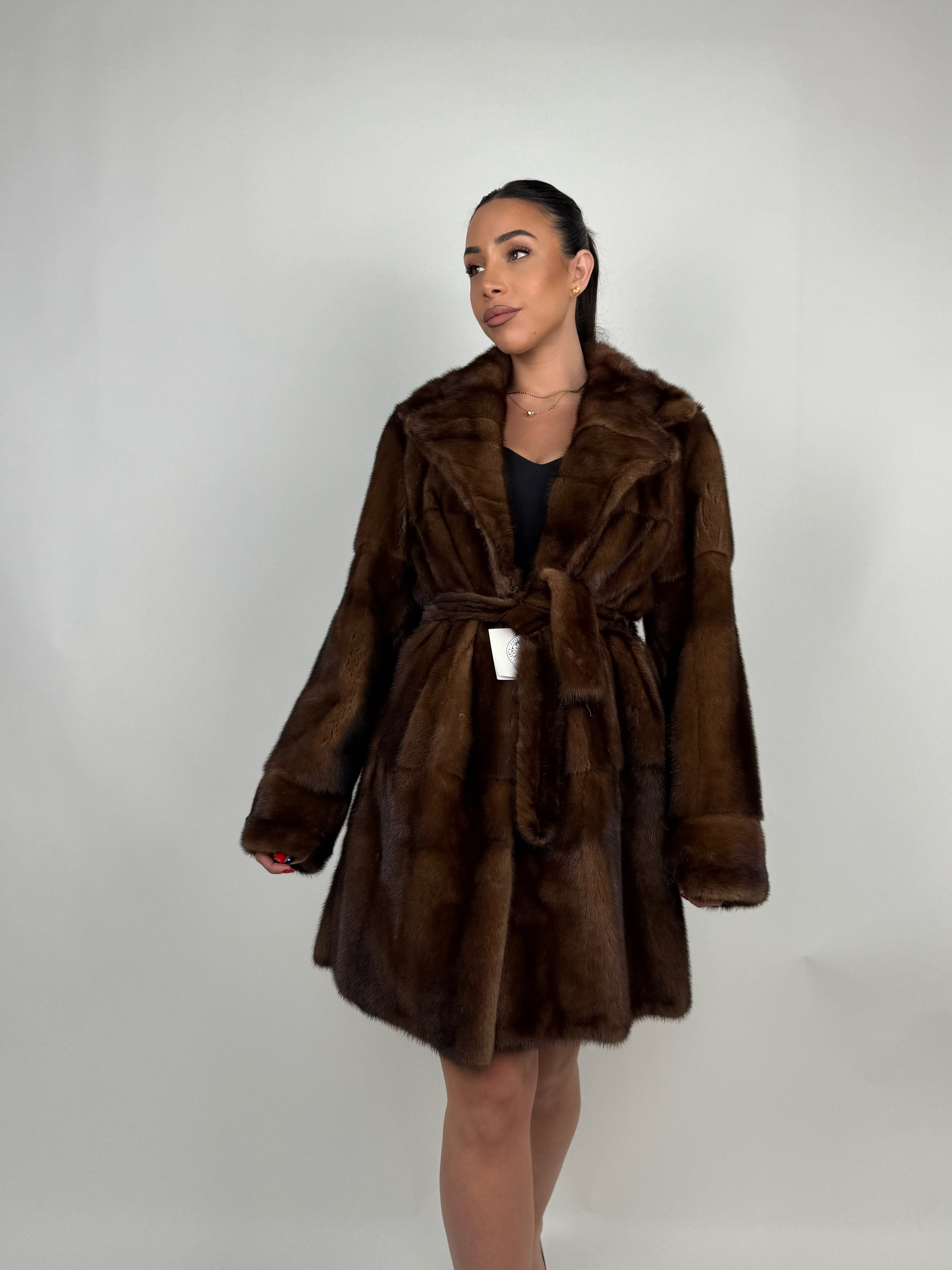 Cappotto in visone N559