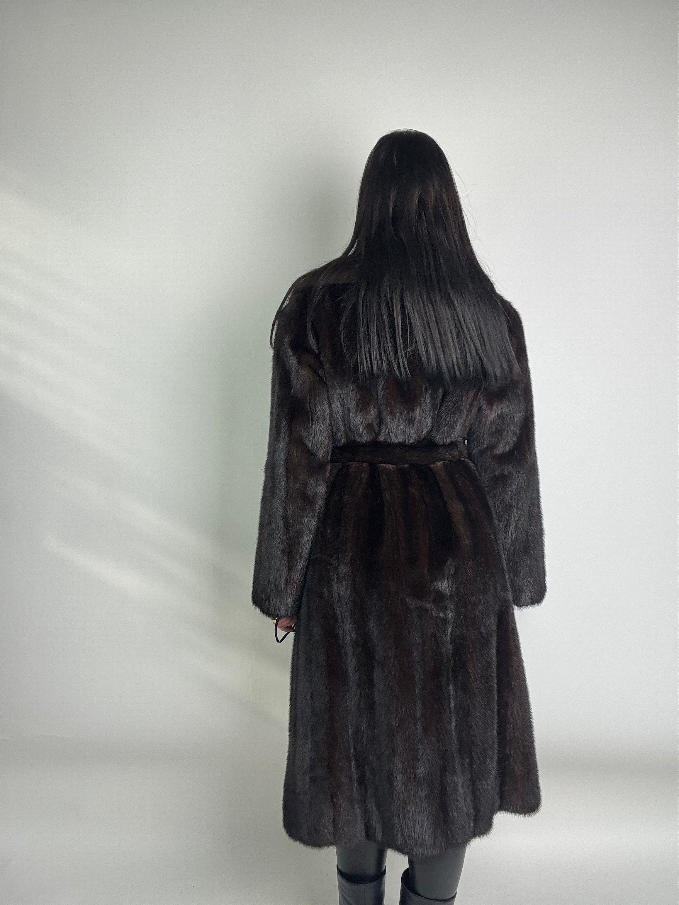 Cappotto in visone N300