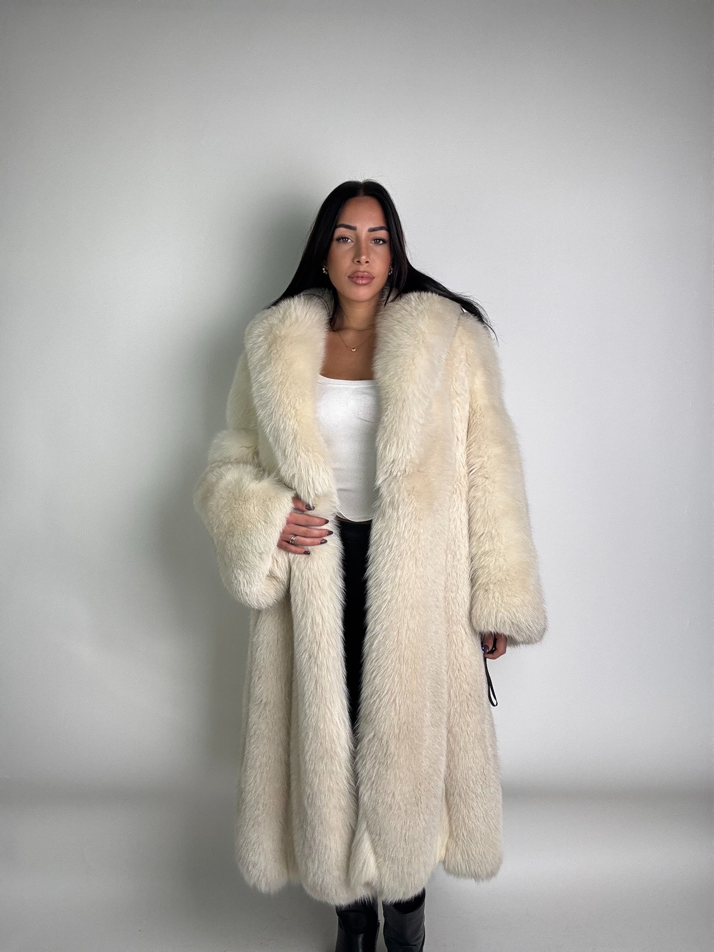 Cappotto in volpe polare N10