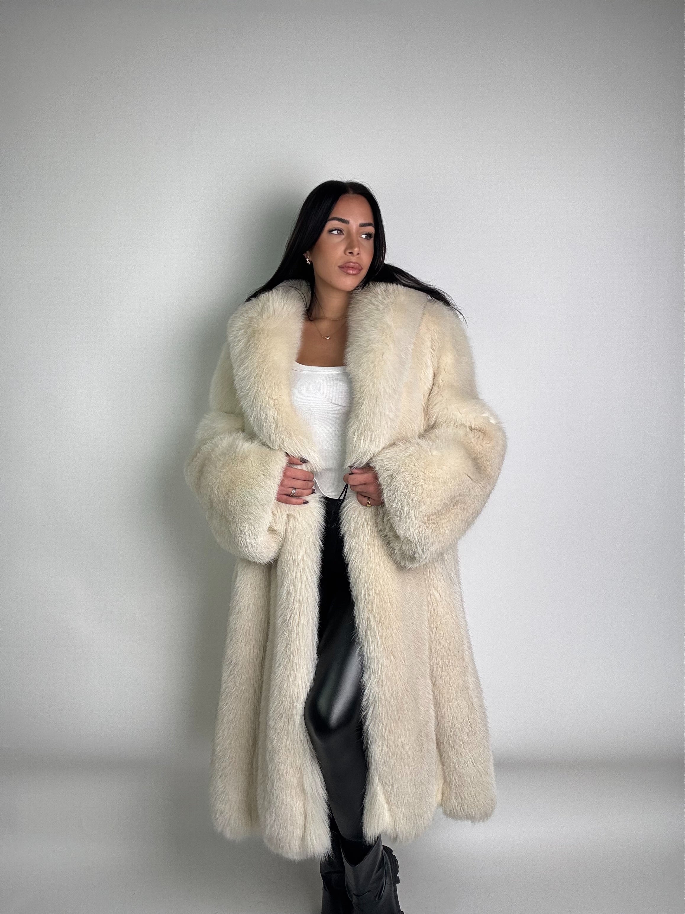 Cappotto in volpe polare N10