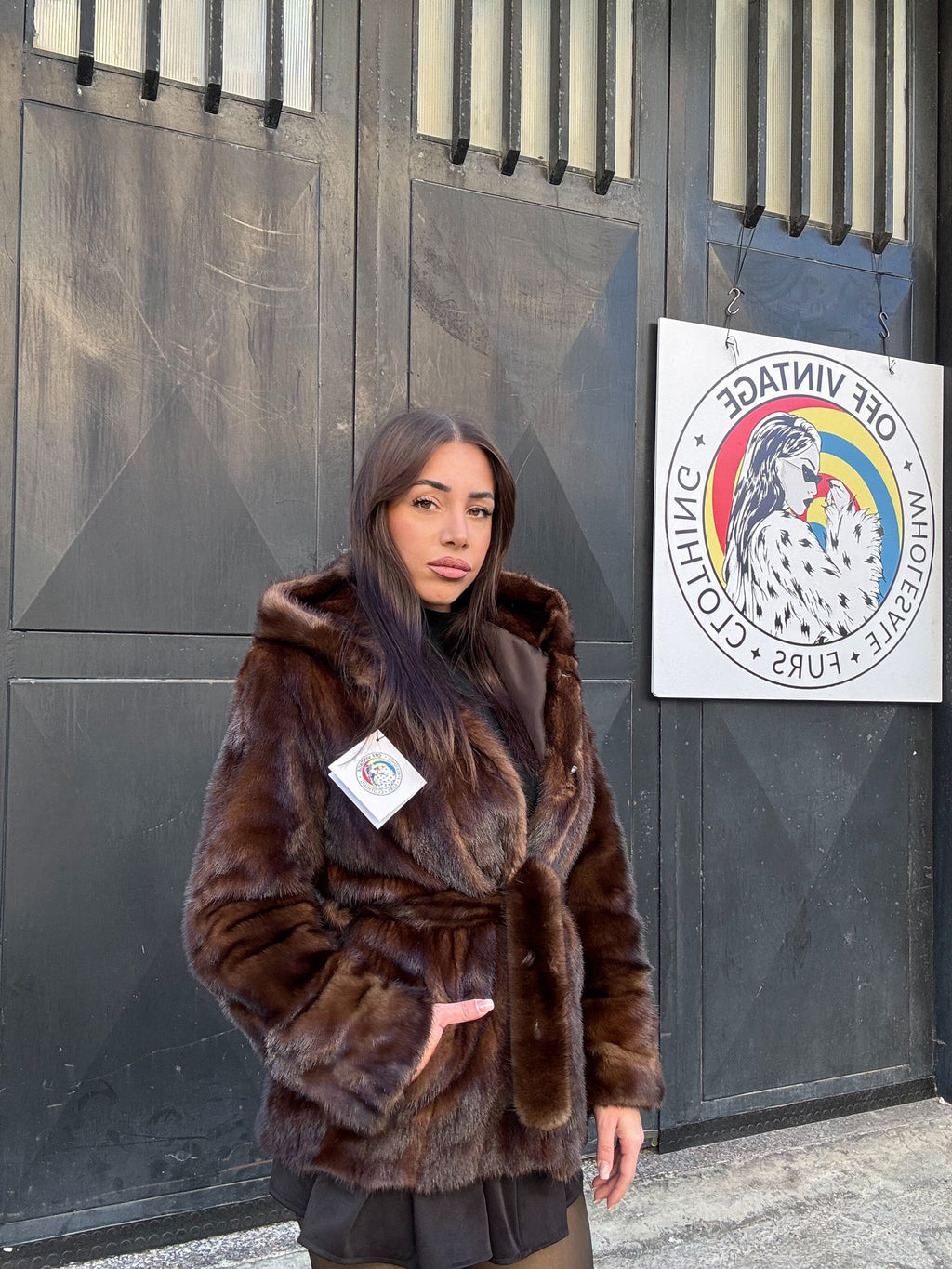 Giacca in visone cintura e cappuccio