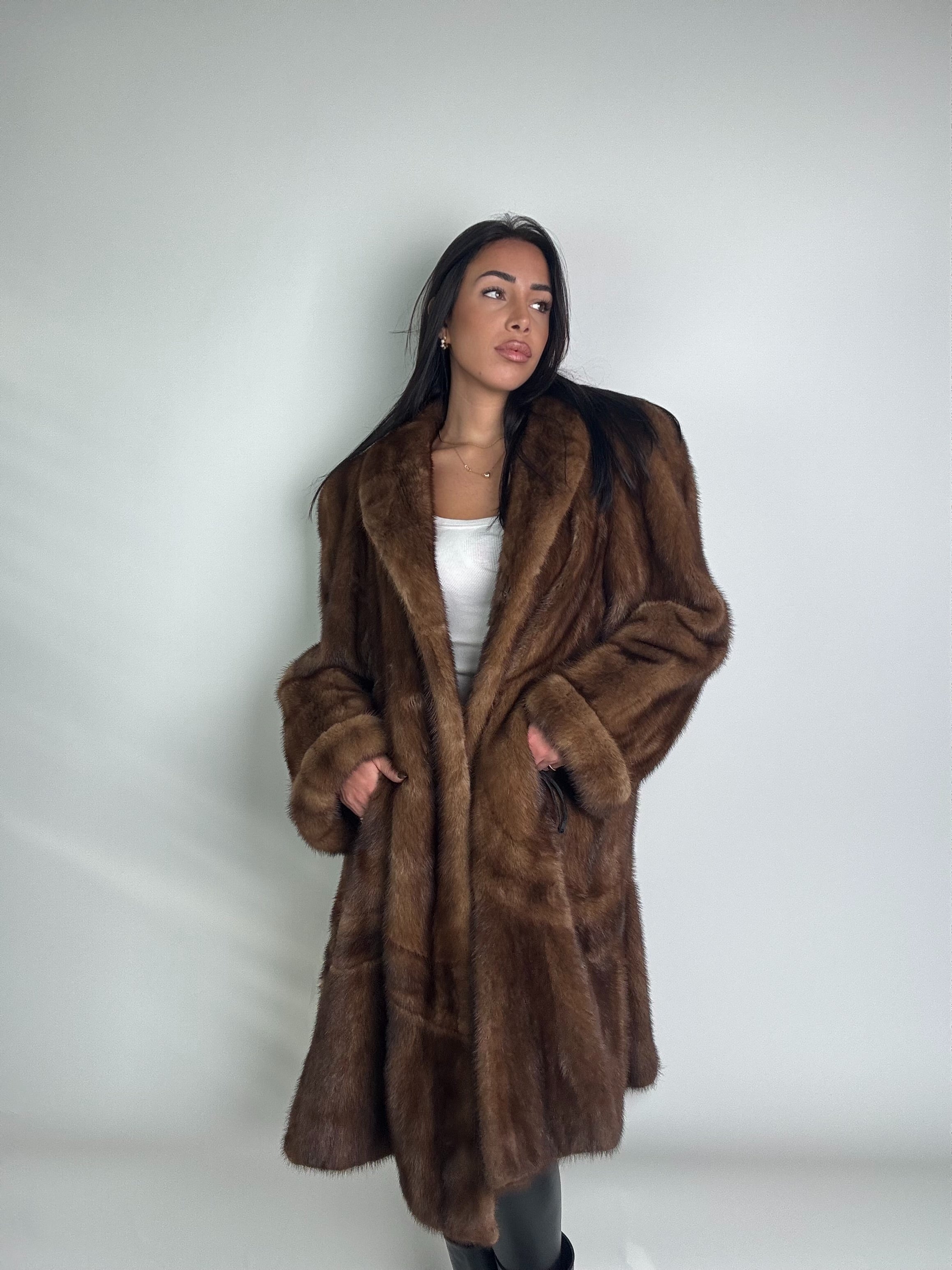 Cappotto in visone N299