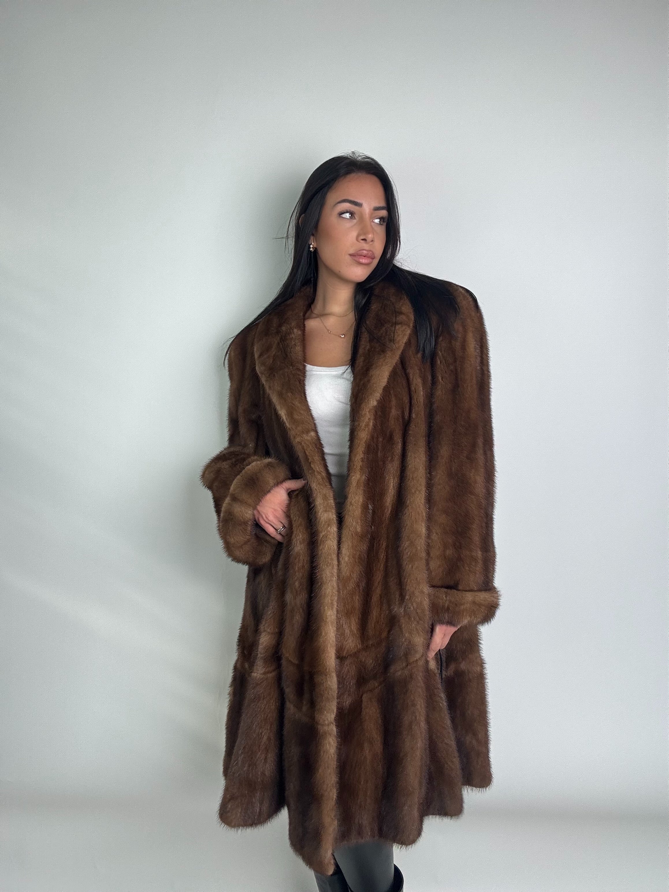 Cappotto in visone N299