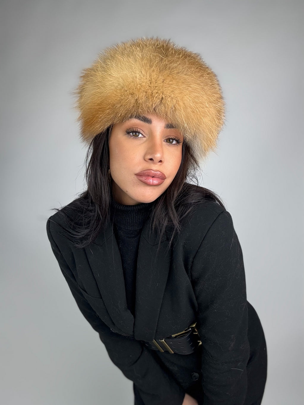Cappello in volpe N48