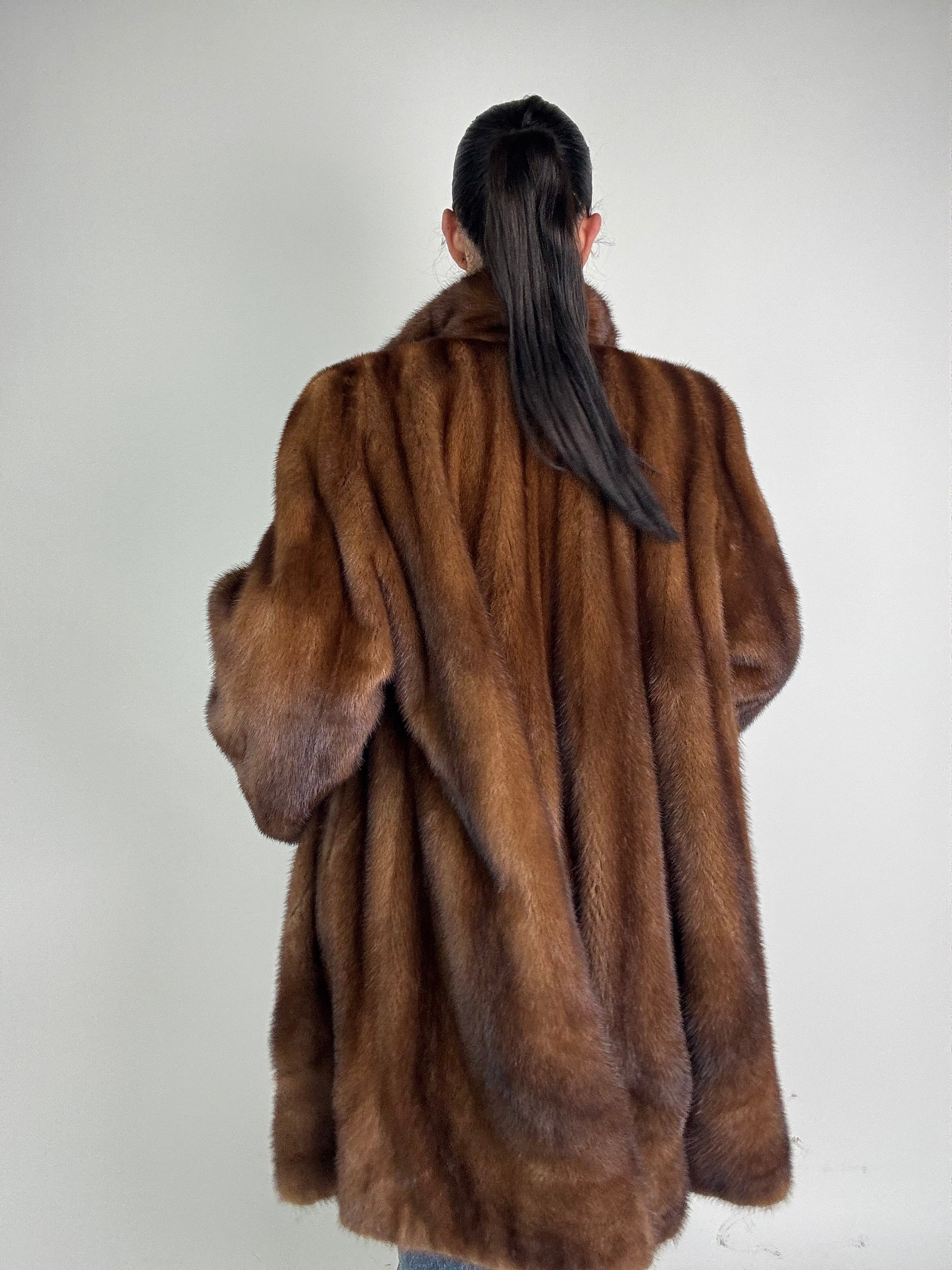 Cappotto in visone N513
