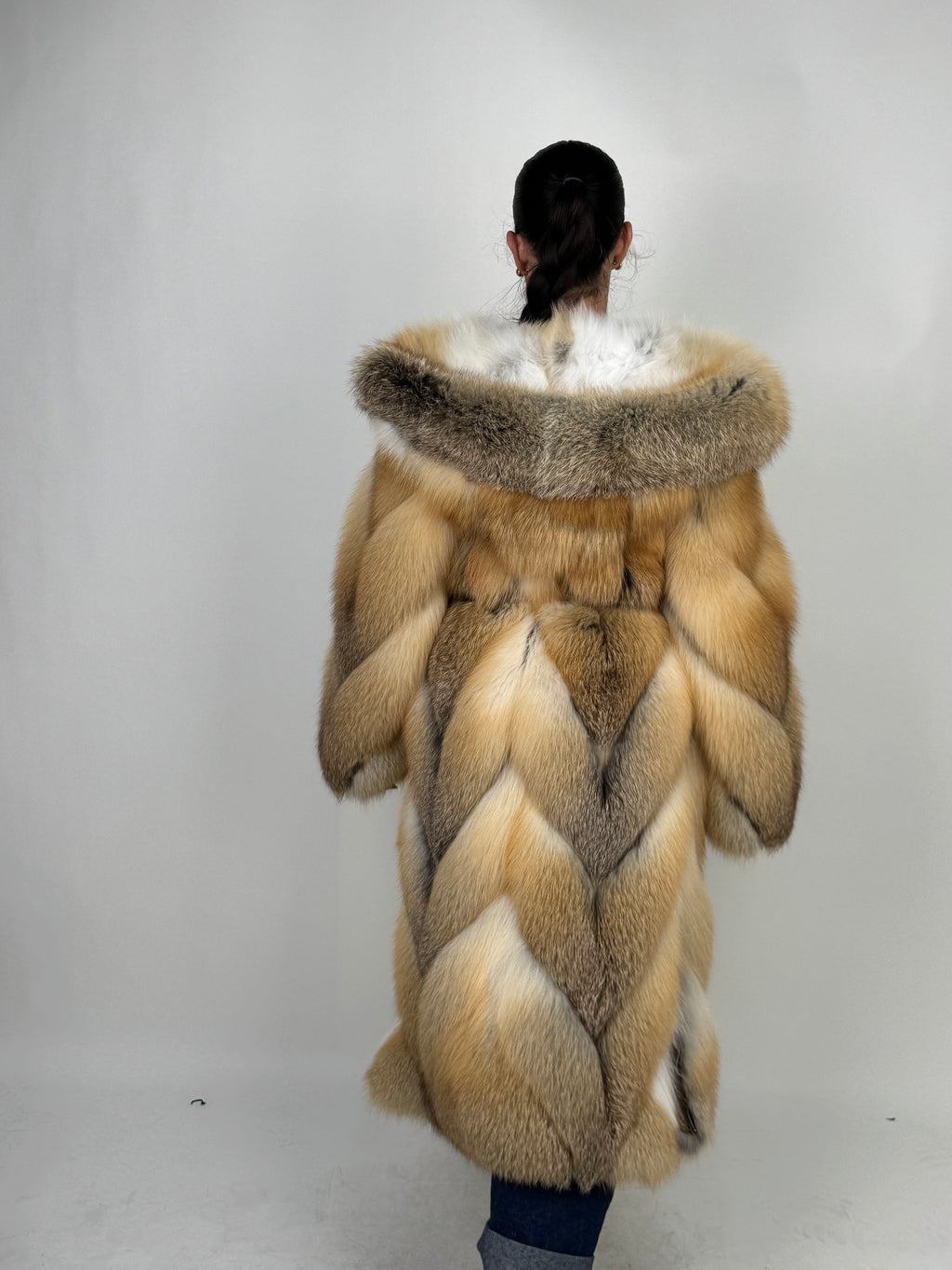 Cappotto in volpe golden N765