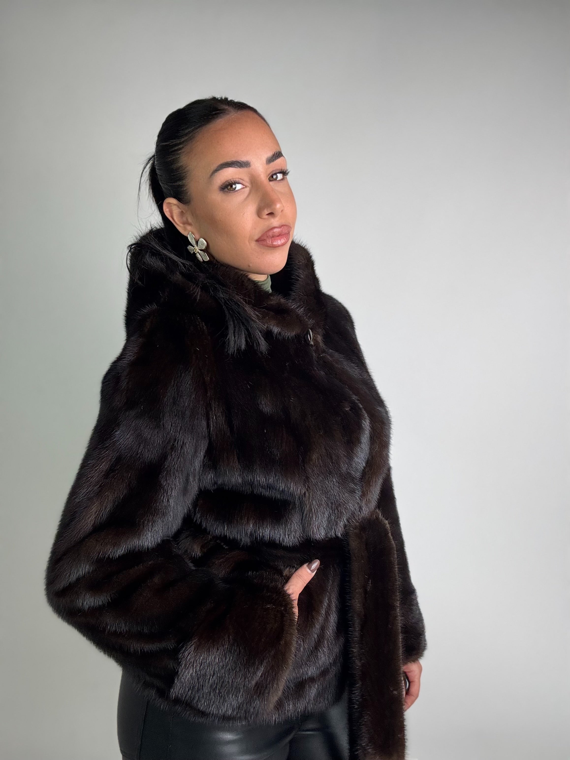 Giacca in visone cintura e cappuccio N127