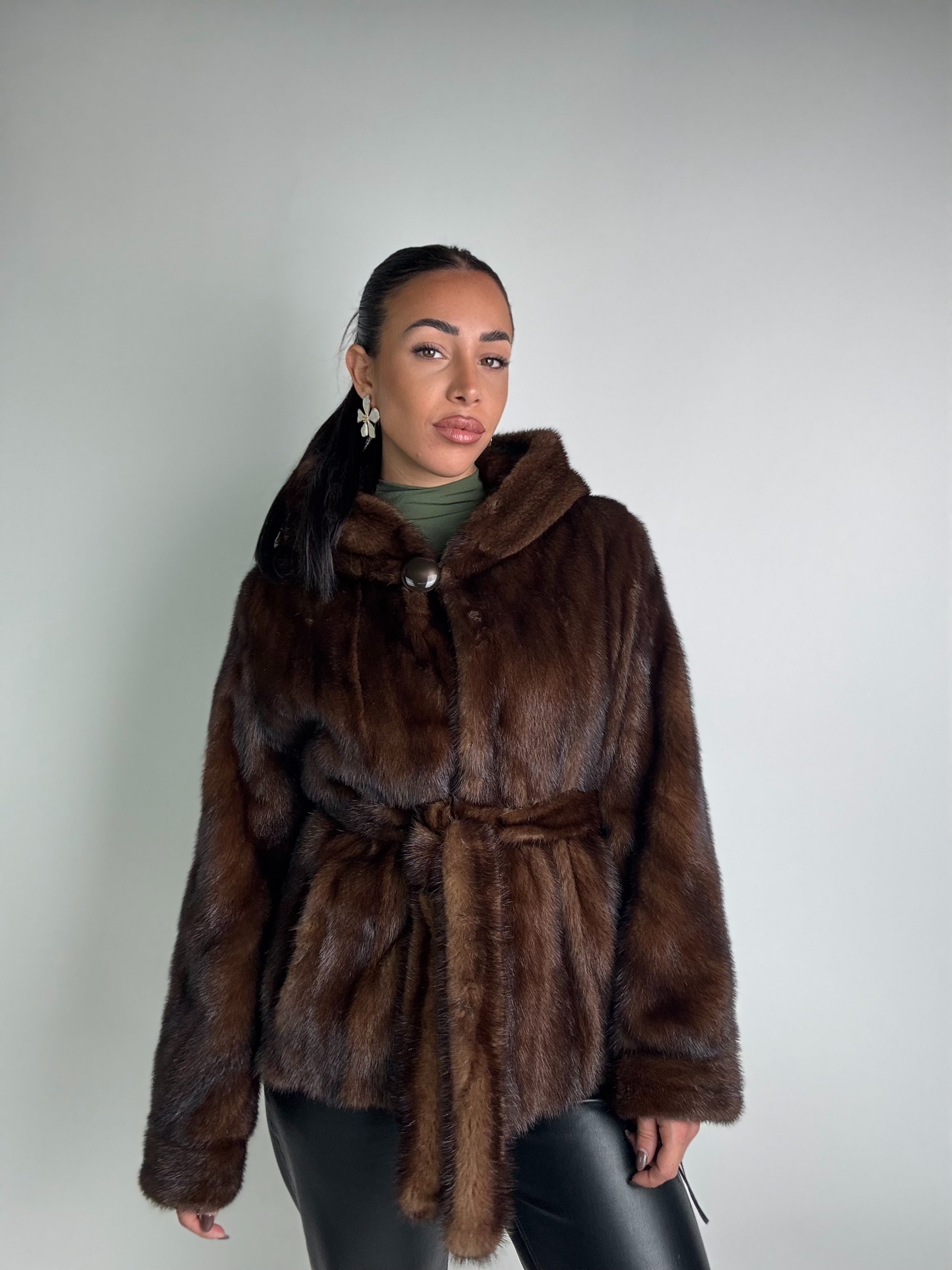 Giacca in visone cintura e cappuccio N128