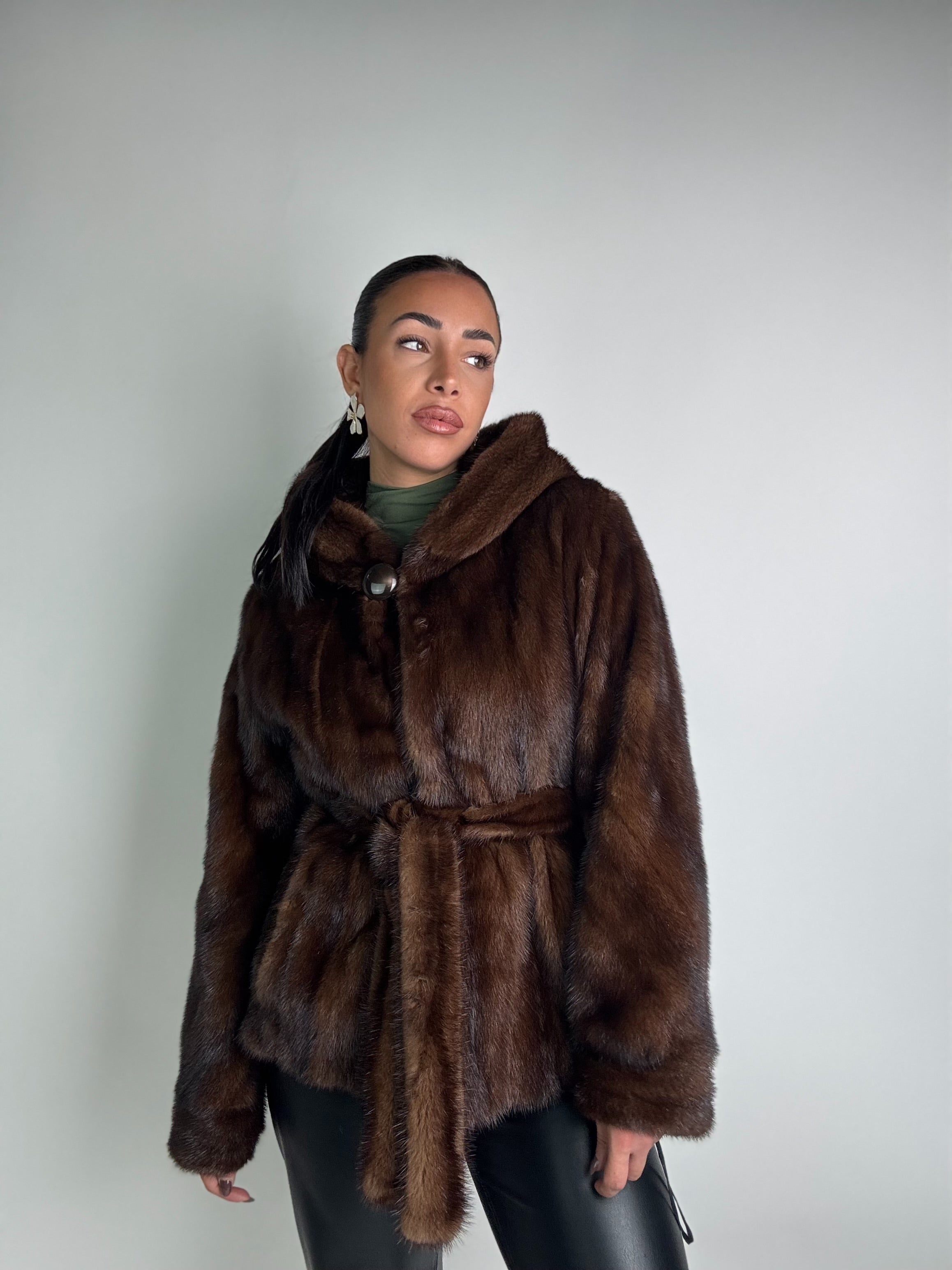 Giacca in visone cintura e cappuccio N128