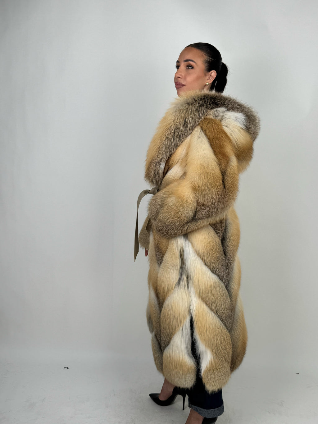 Cappotto in volpe golden N765