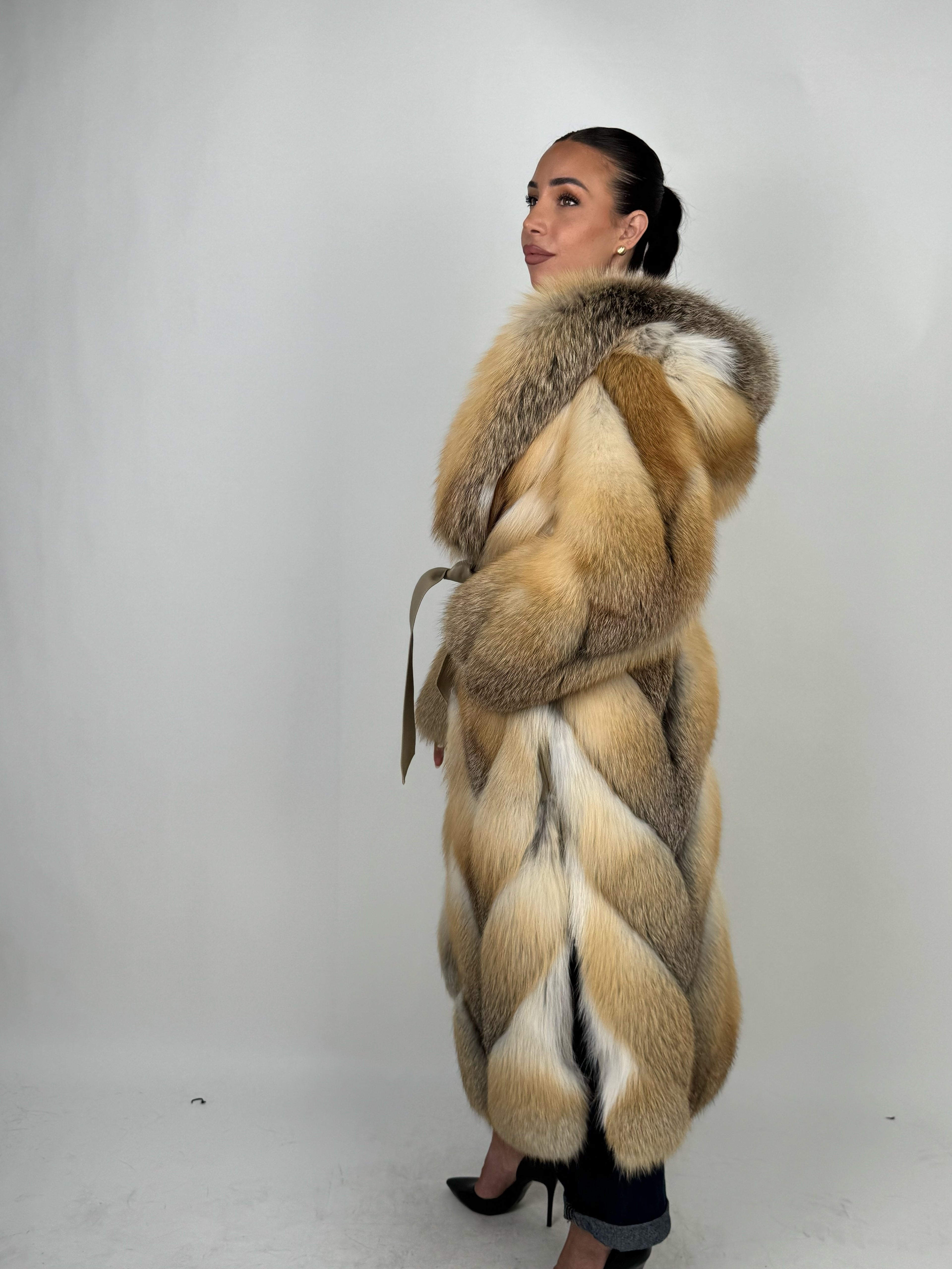 Cappotto in volpe golden N765