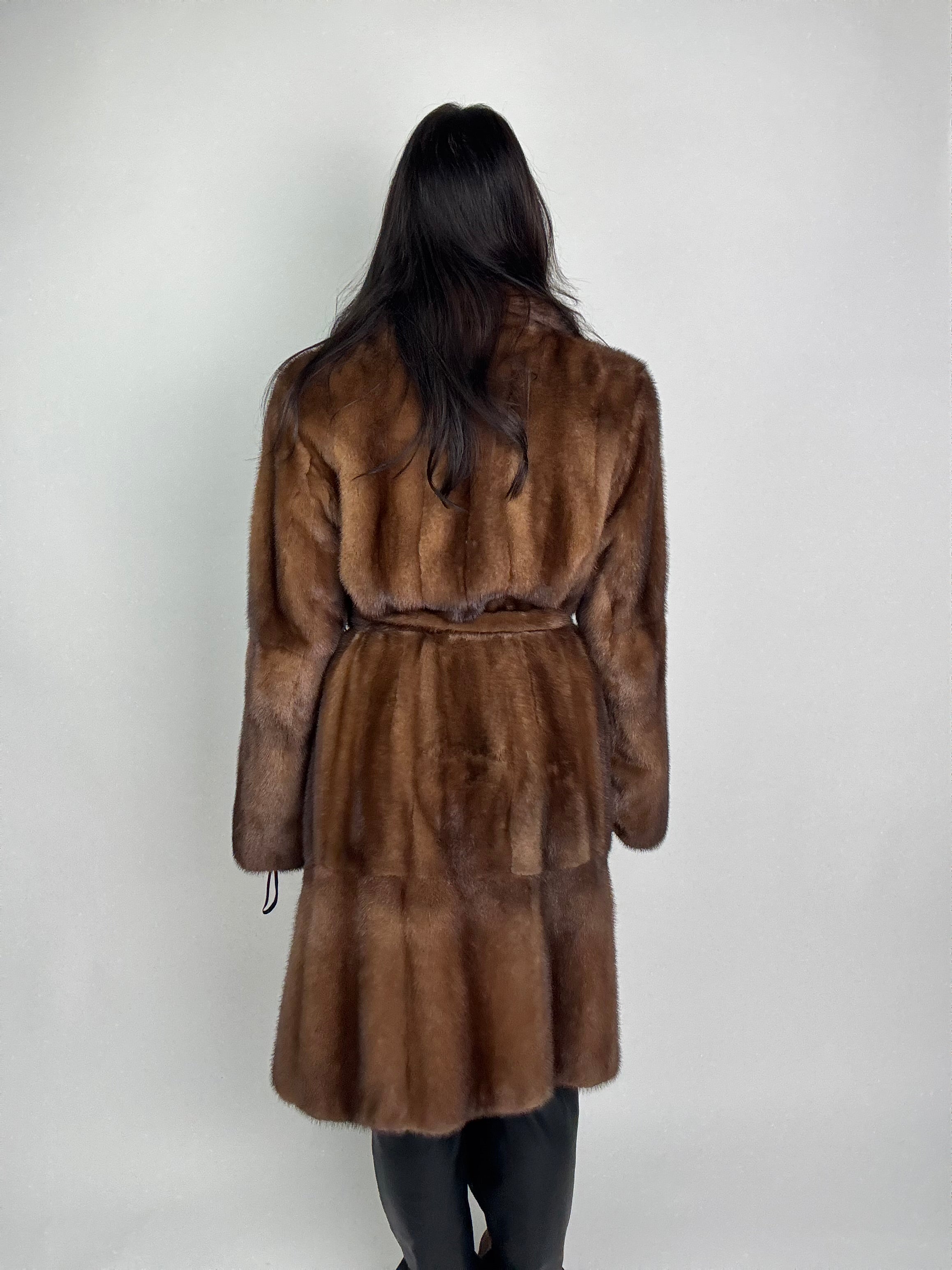 Cappotto in visone N453