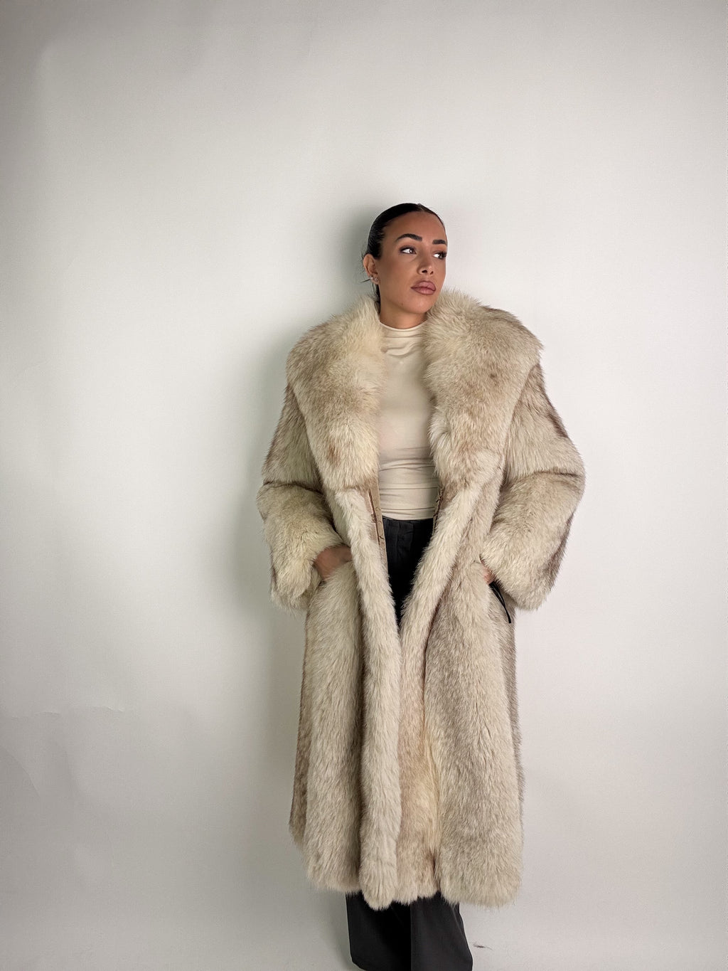 Cappotto in volpe della groenlandia N19