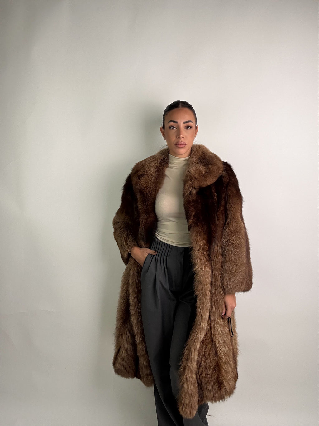 Cappotto in volpe della groenlandia N18