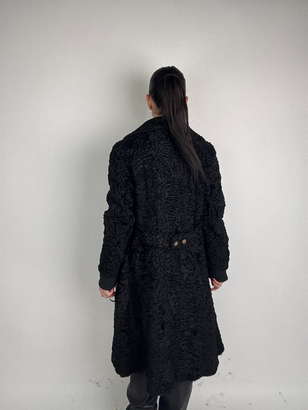 Cappotto in astrakan N60