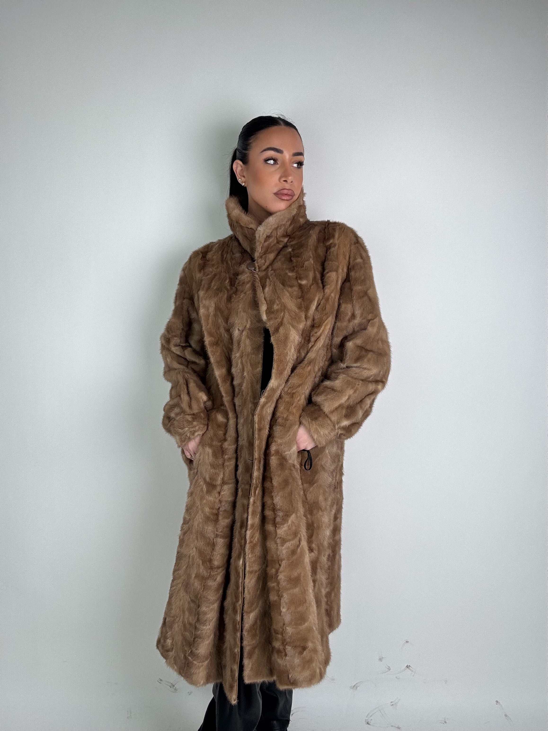 Cappotto in visone N520