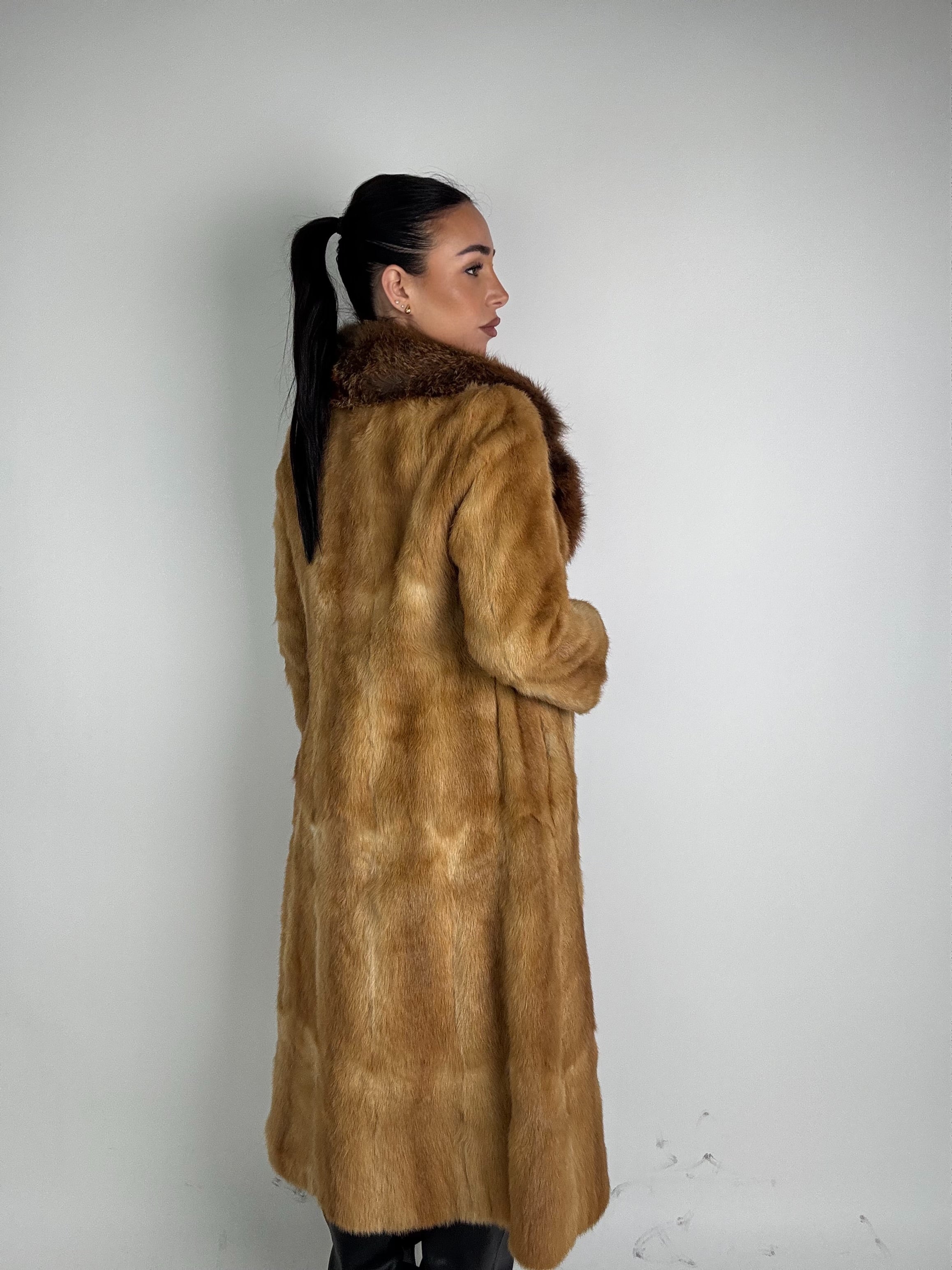 Cappotto in visone e volpe N522