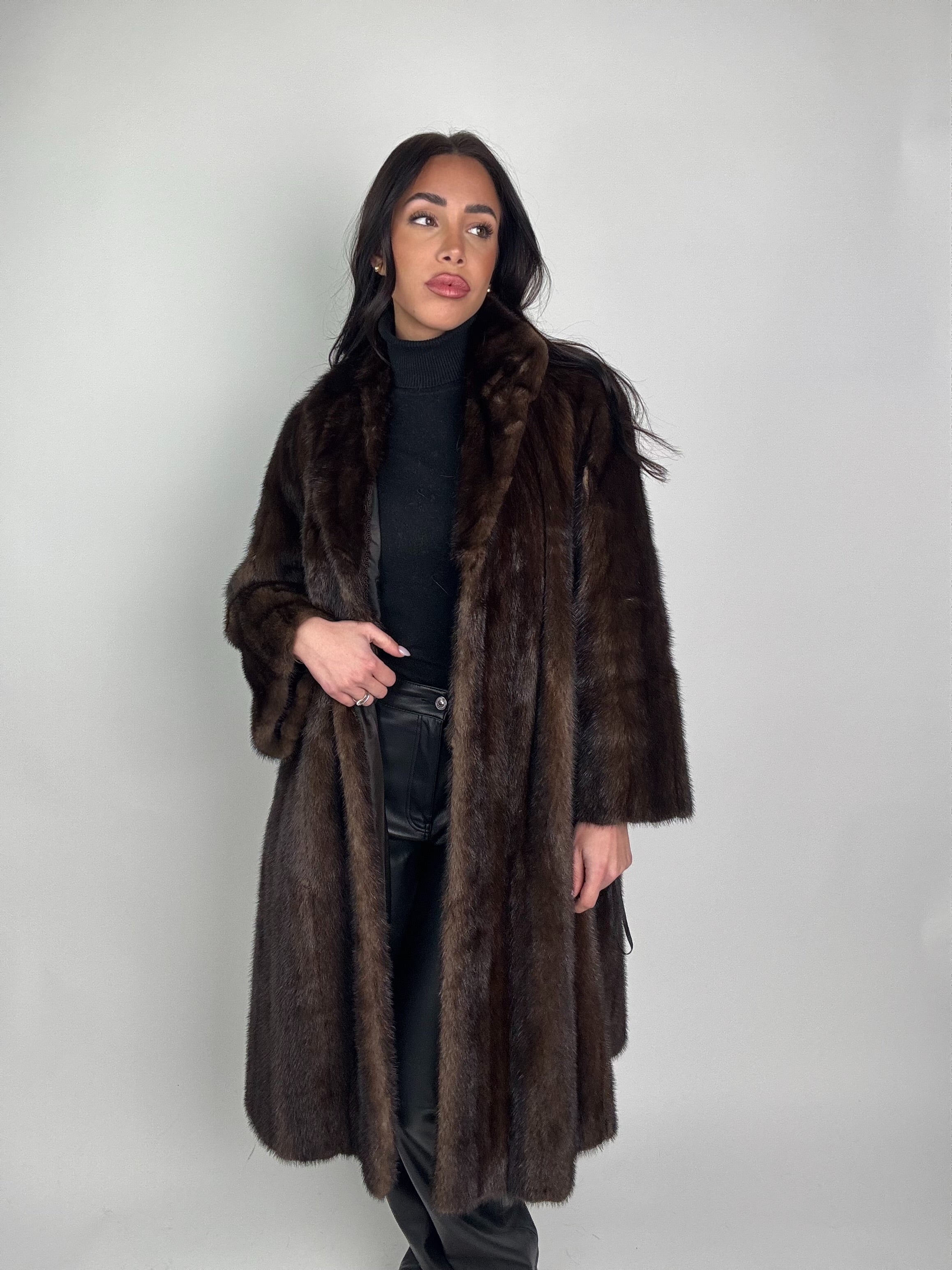 Cappotto in visone N454