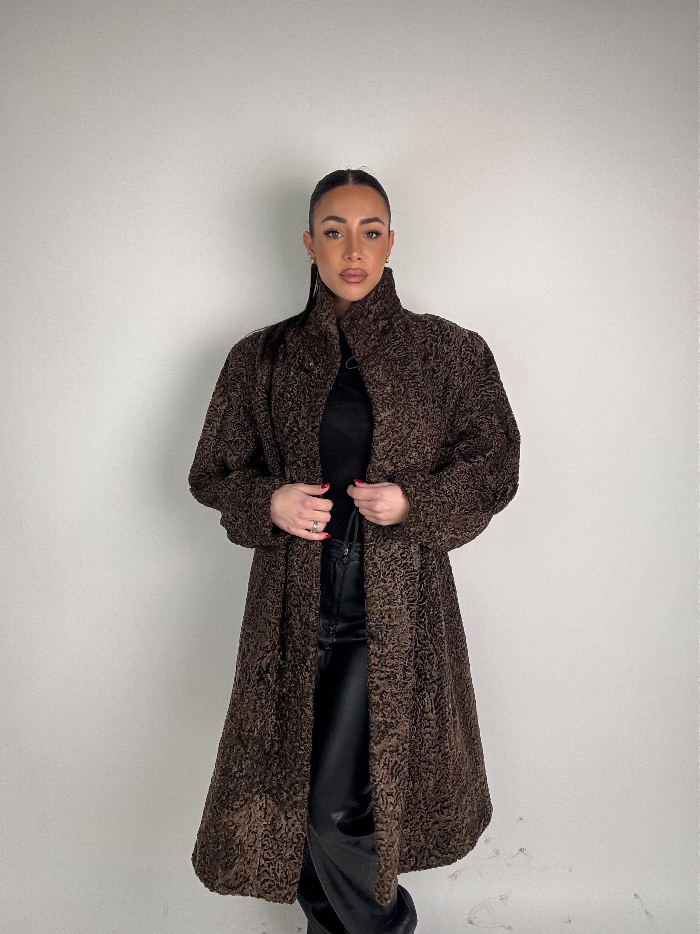 Cappotto in astrakan N58