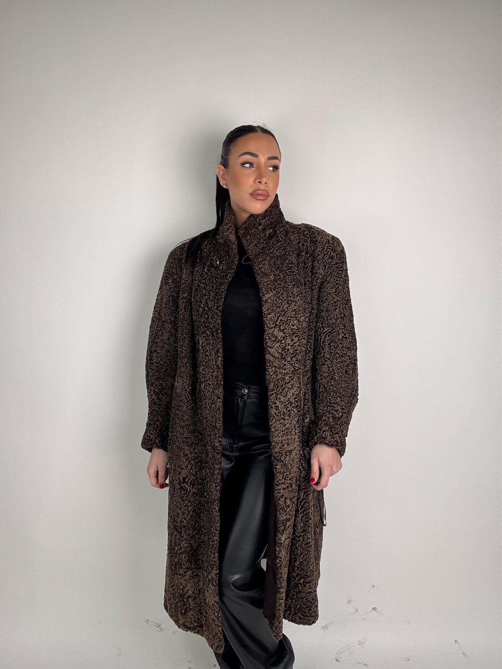 Cappotto in astrakan N58
