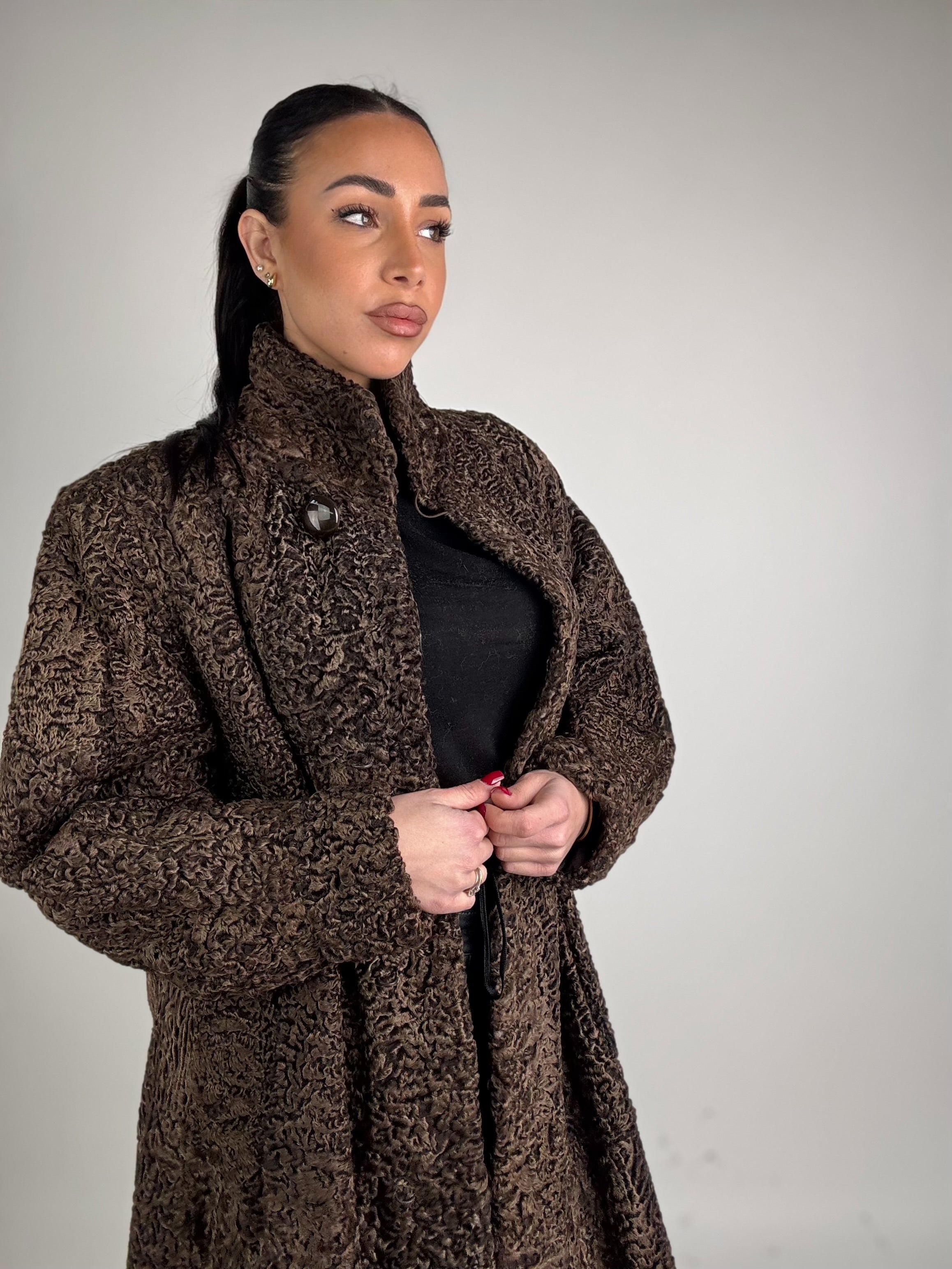 Cappotto in astrakan N58