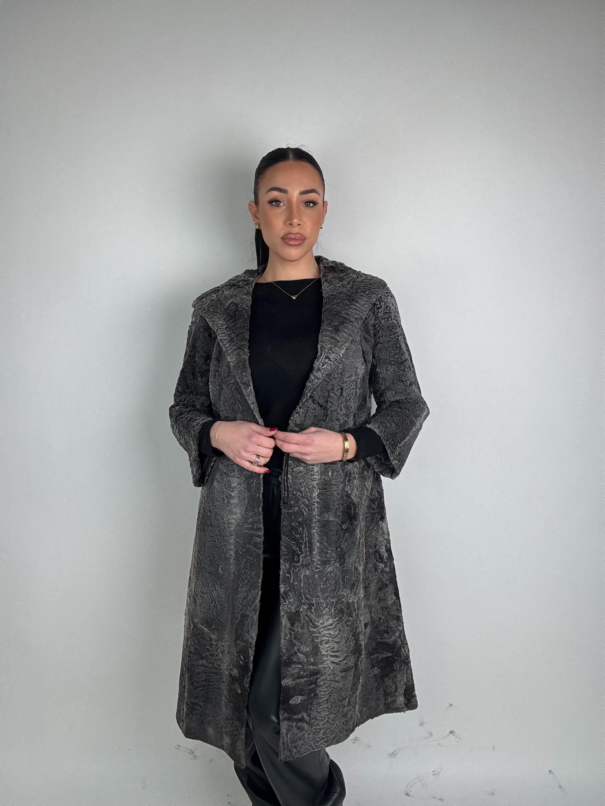 Cappotto in astrakan N59