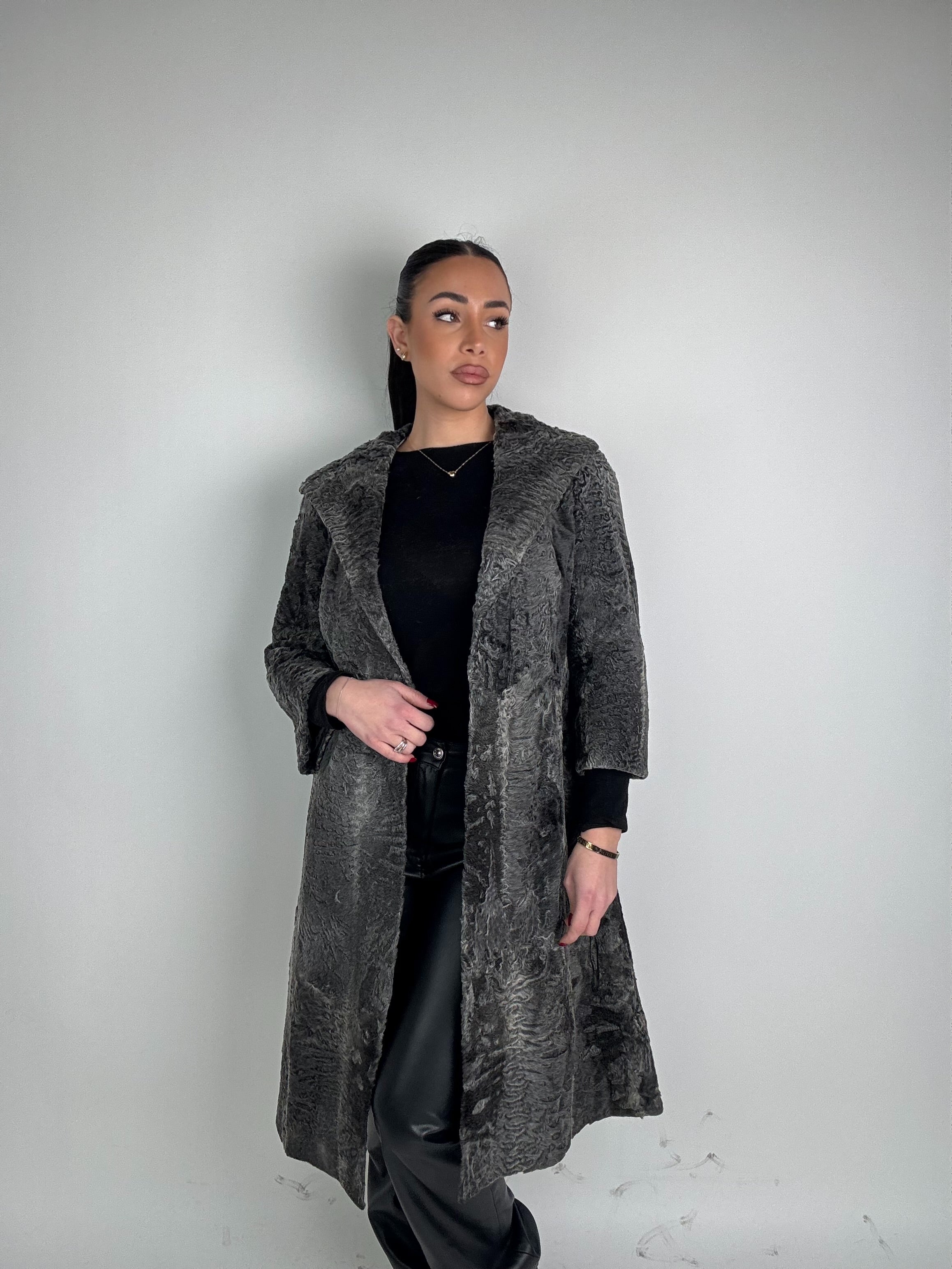 Cappotto in astrakan N59