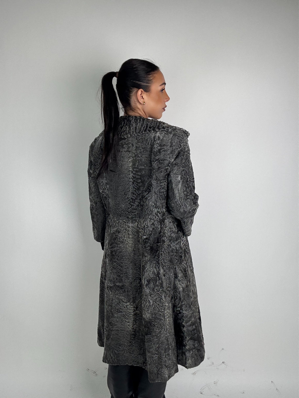 Cappotto in astrakan N59