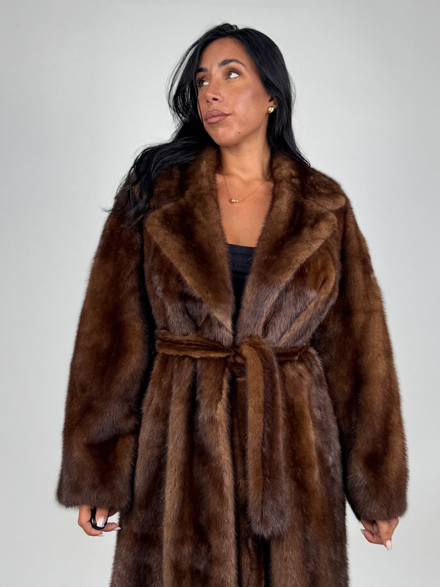 Cappotto in visone N696