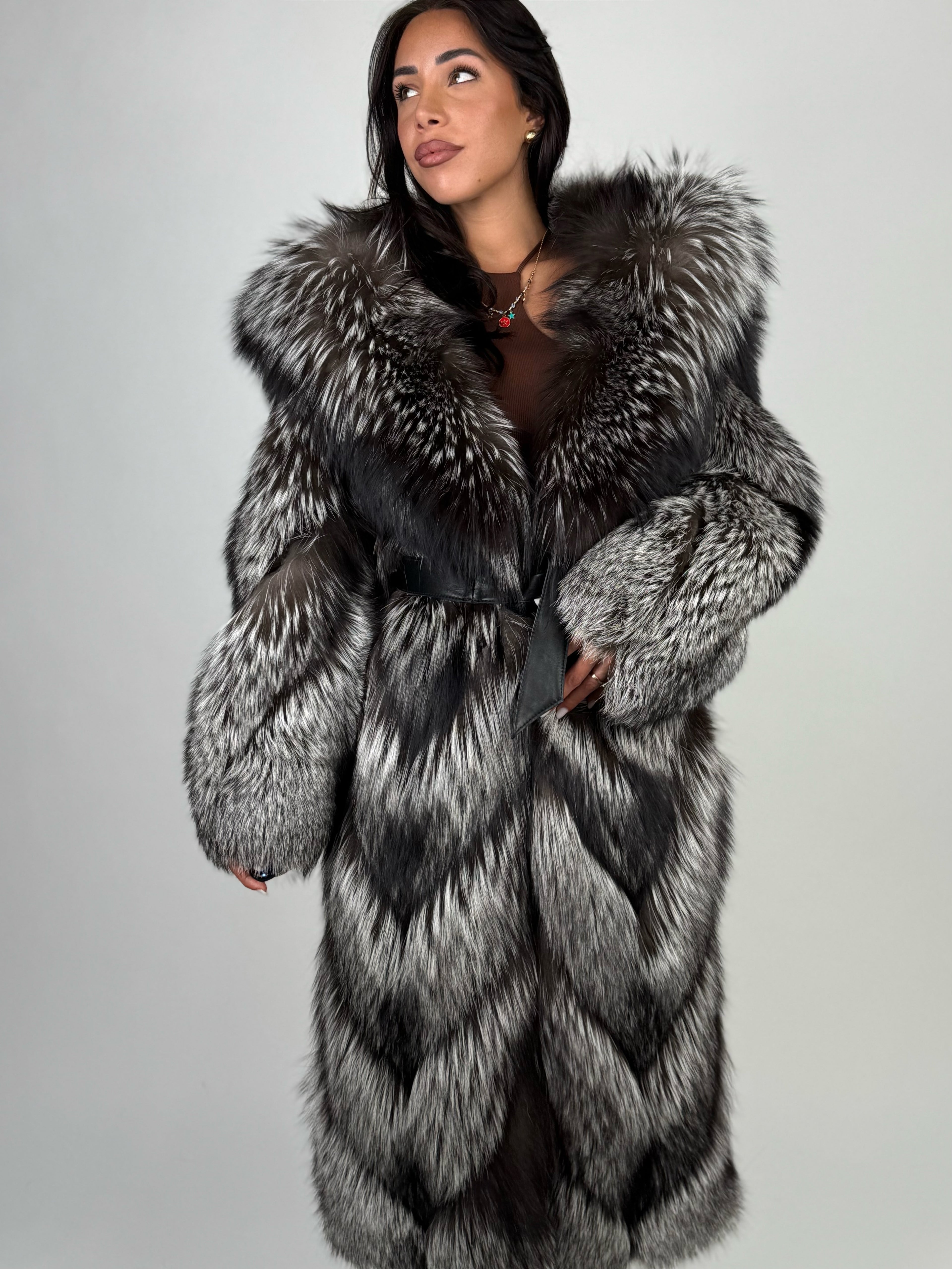 Cappotto in volpe argentata N786